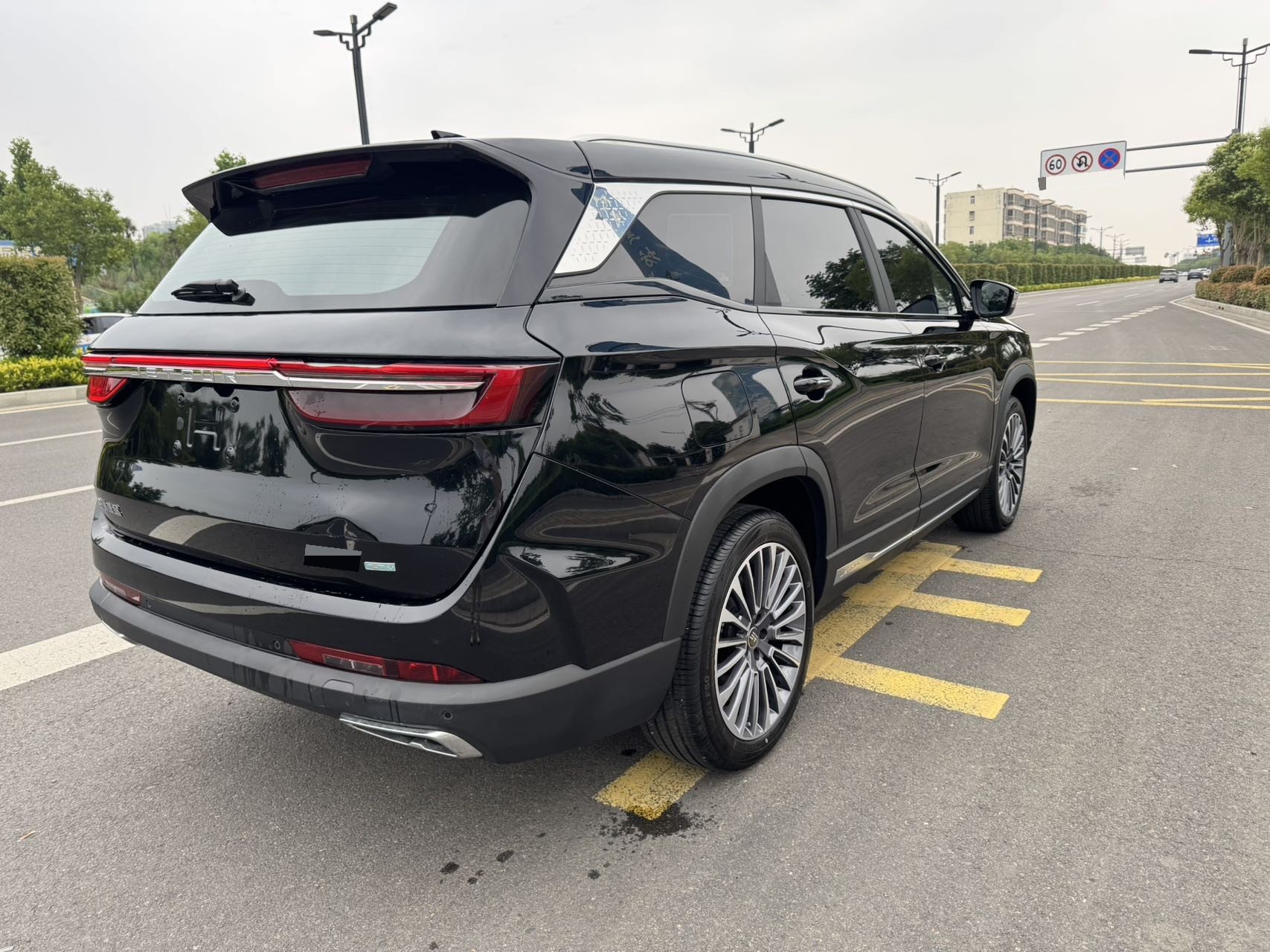 JETOUR 2023 Shanhai L9 1.5TD Pro 7-Seater