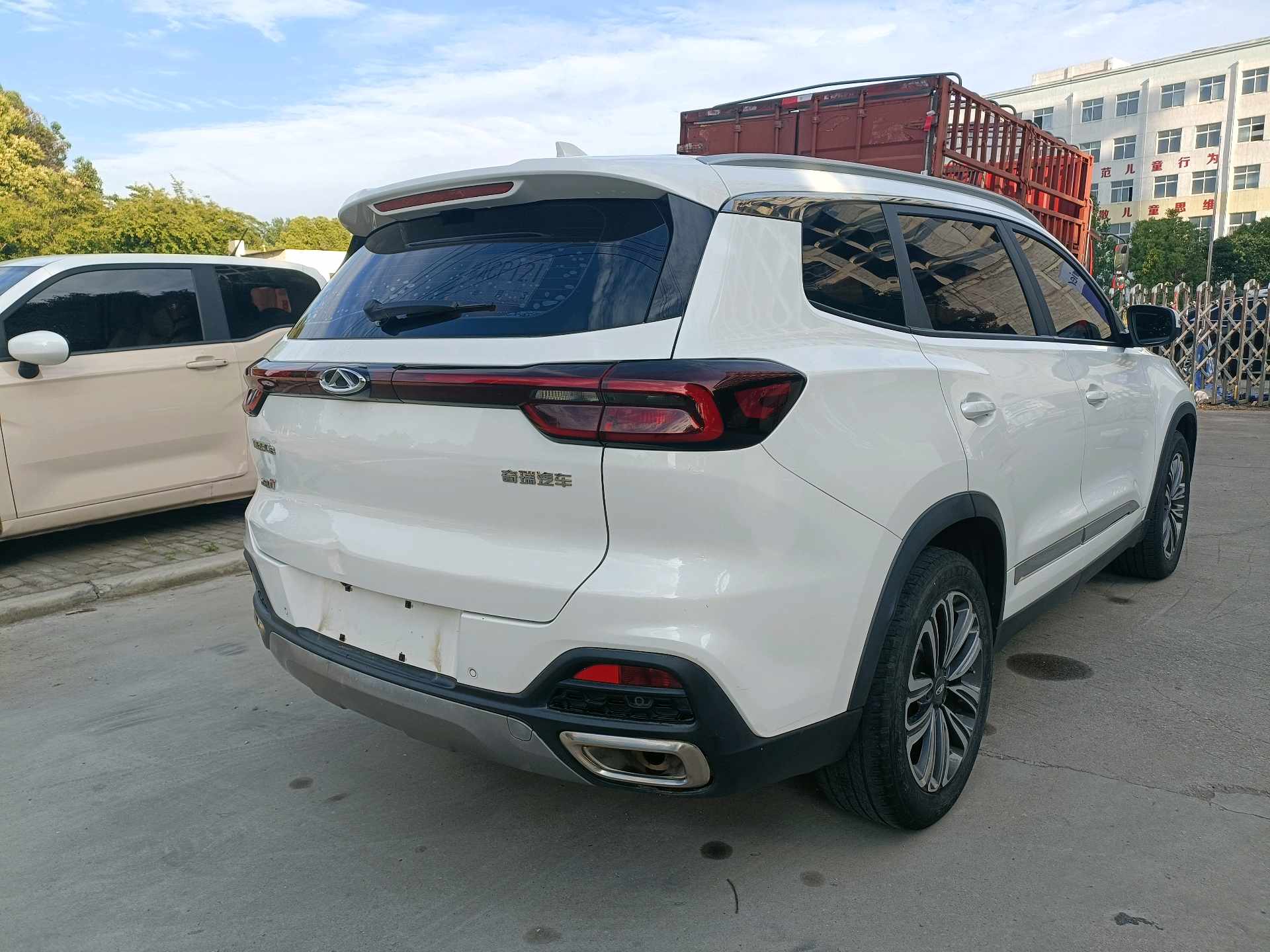 奇瑞 2020款 瑞虎8 1.6TGDI 290TGDI 精英版