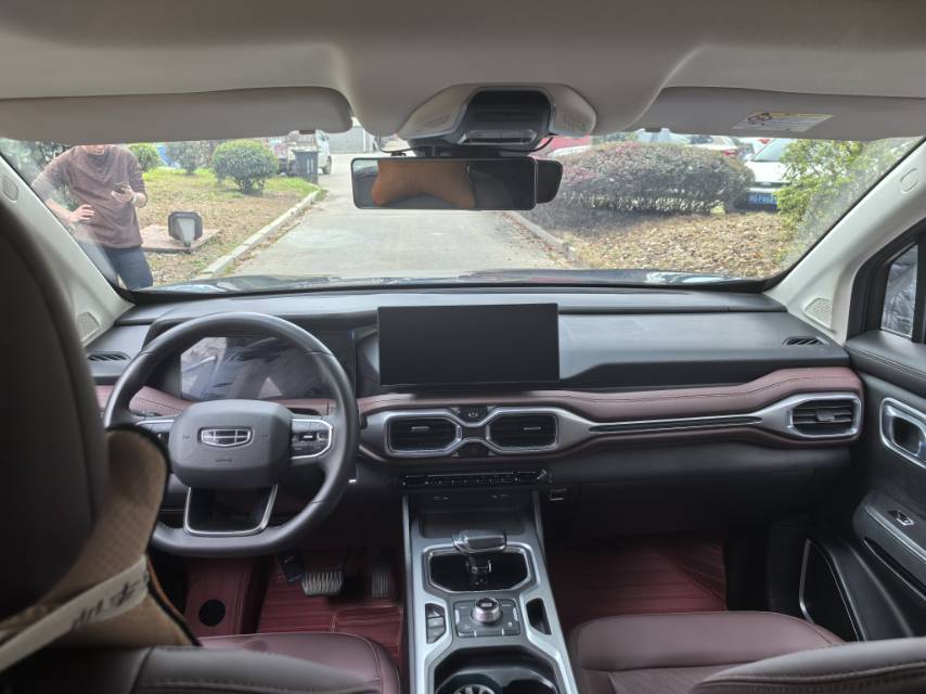 Geely 2022 Haoyue 1.8TD Luxury 7-Seater