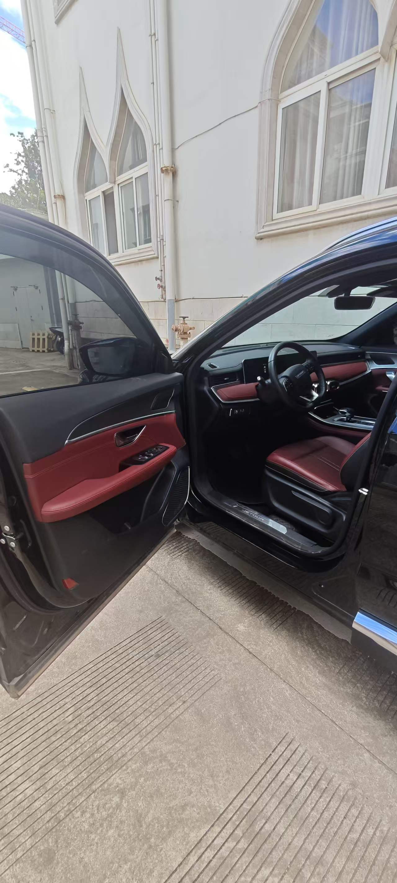 JETOUR 2024 X70 PLUS 1.5T Champion Edition PRO 7-Seater
