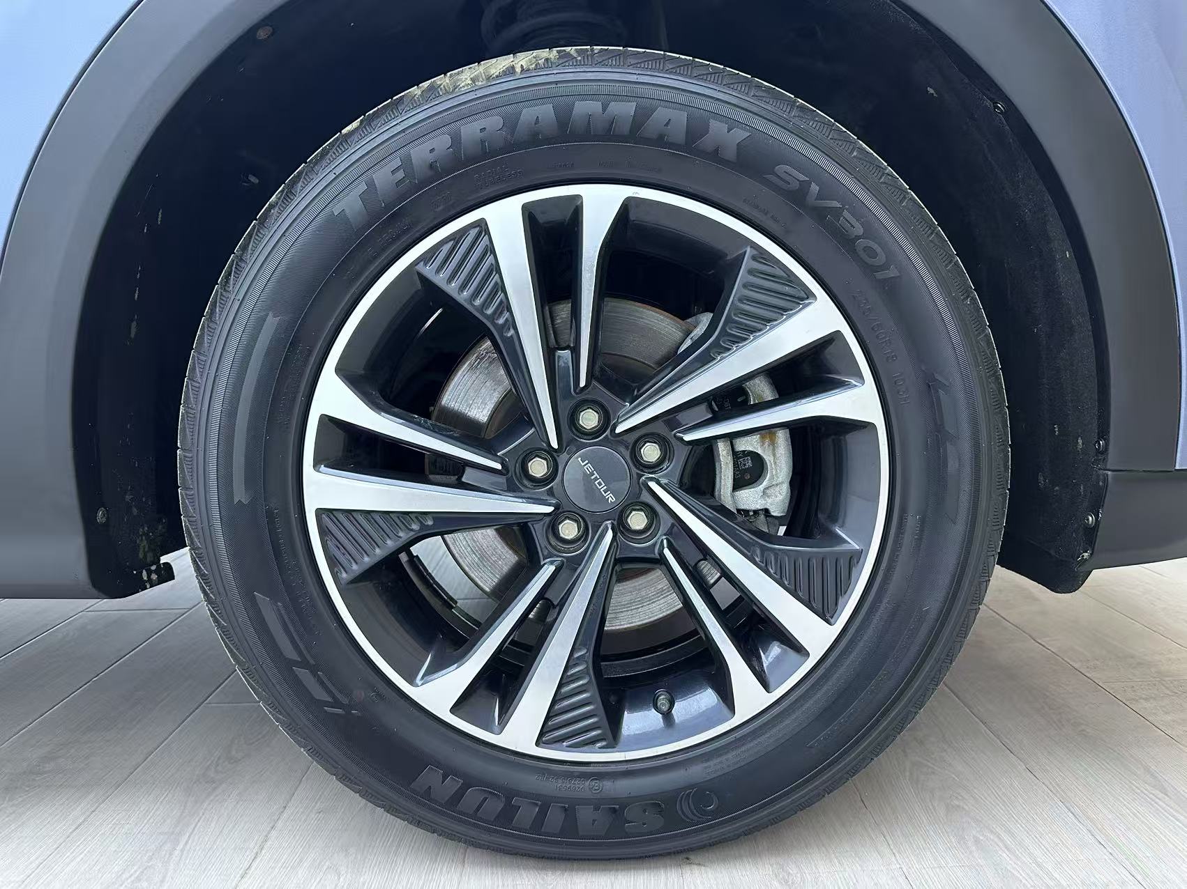 JETOUR 2022 X70 PLUS 1.5T CVT Mountain 5-Seater