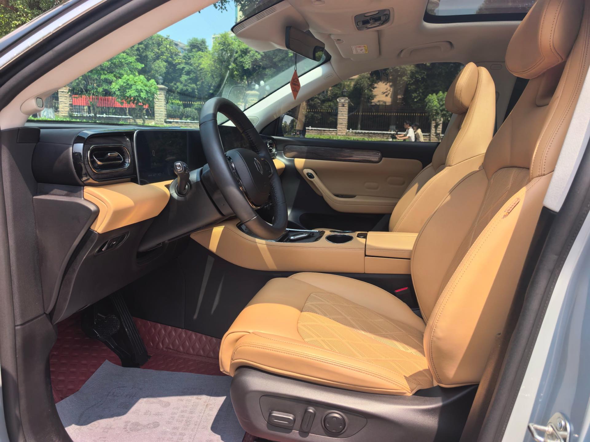 Leapmotor 2024 C11 300 Deluxe Edition
