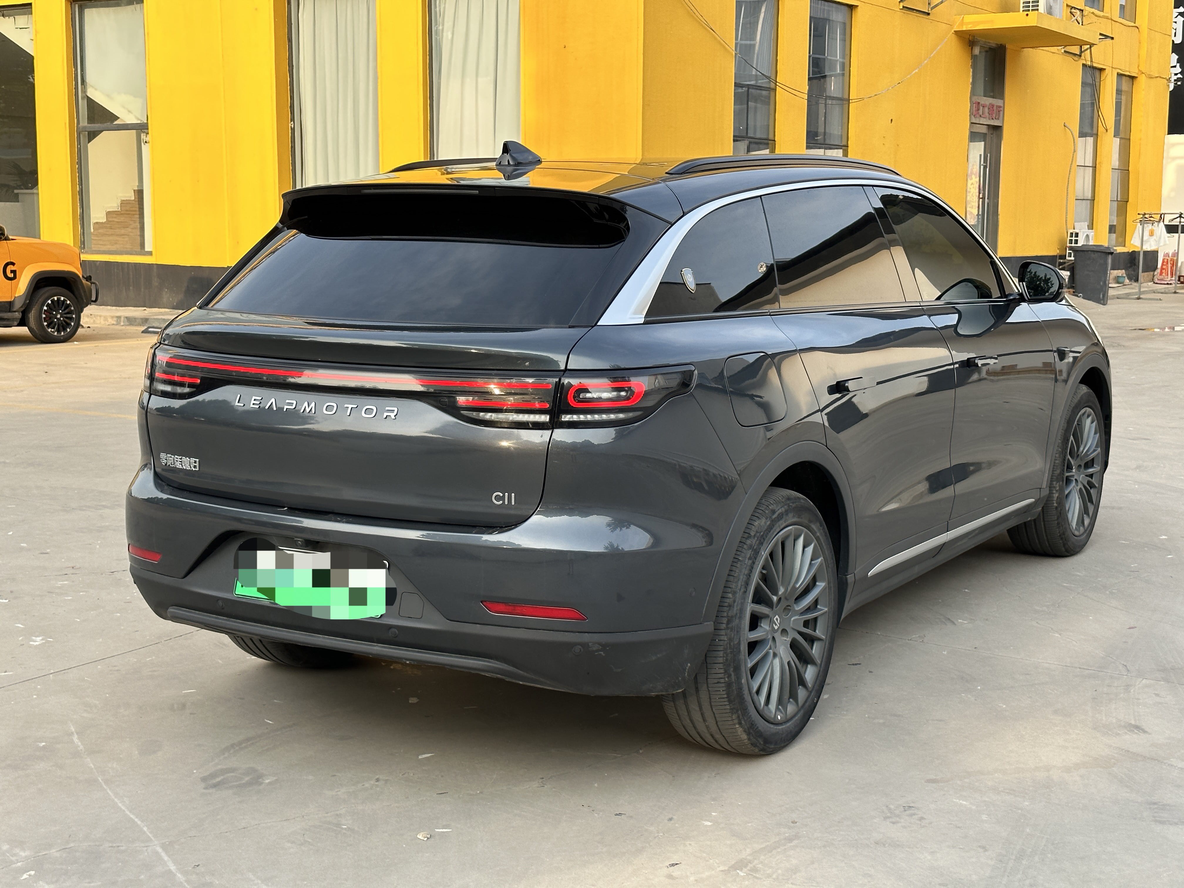 Leapmotor 2024 C11 300 Deluxe Edition
