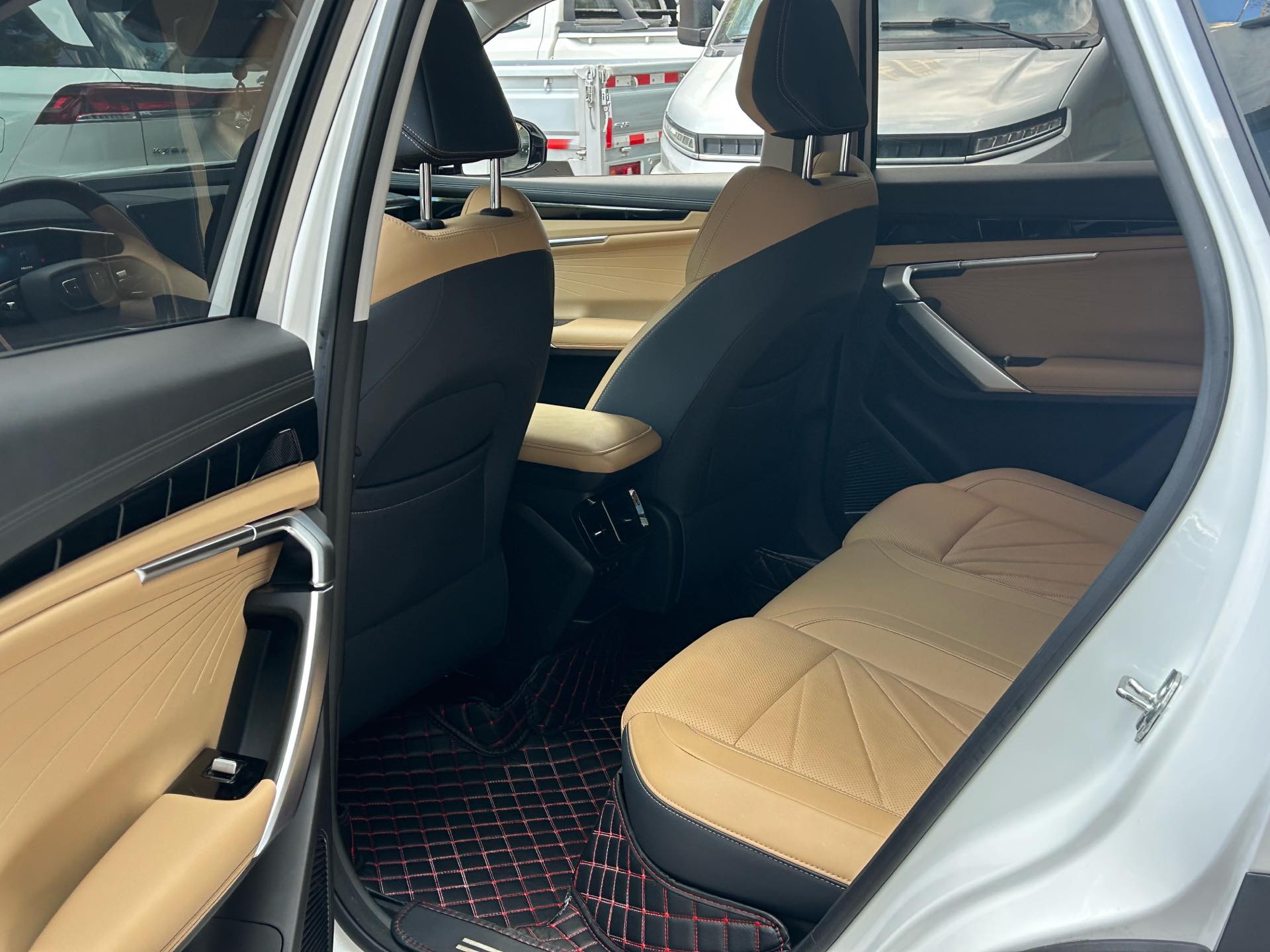 Geely 2024 Boyue L 1.5TD Premium