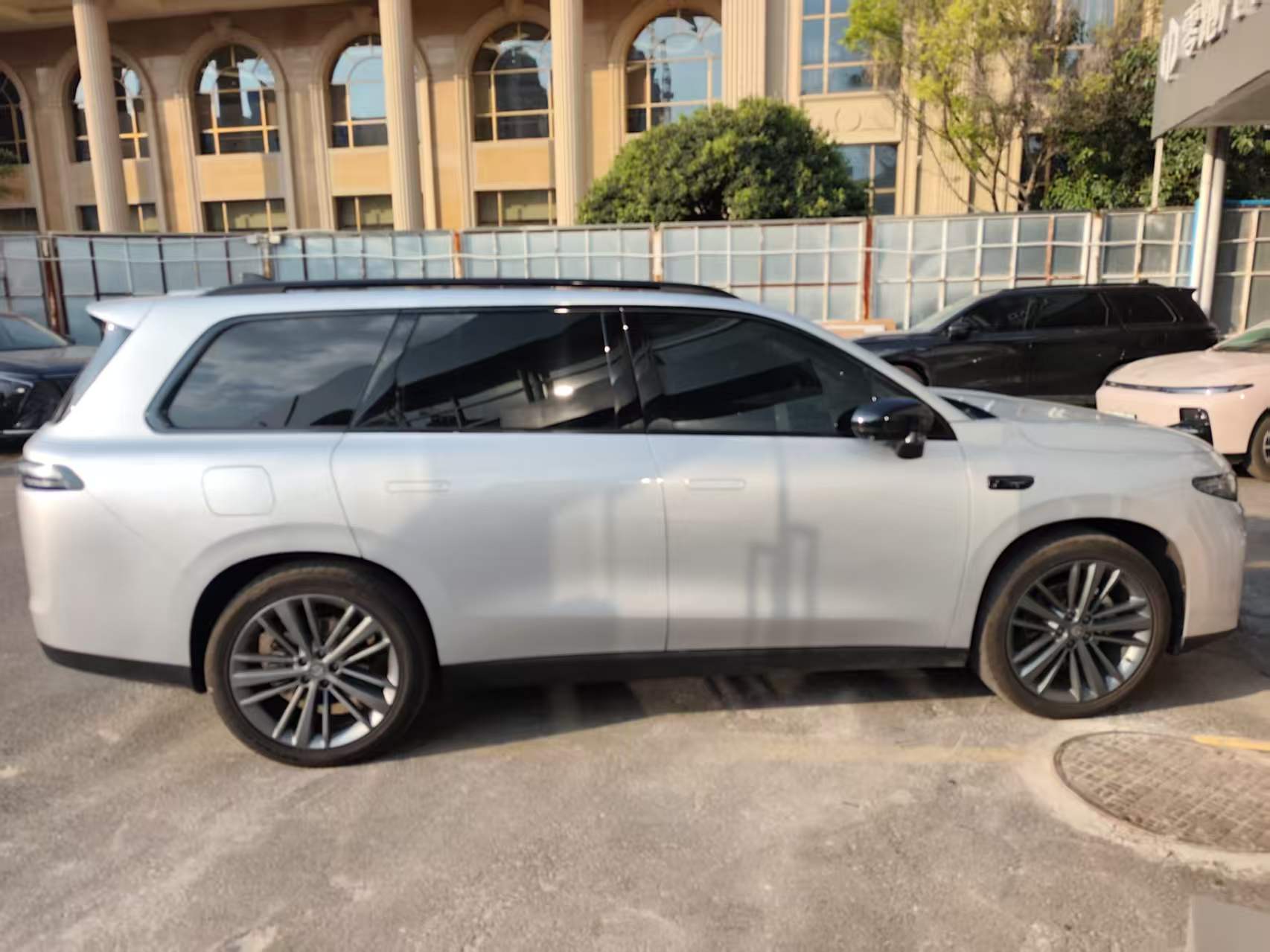 Leapmotor 2024 C16 200 Deluxe Edition