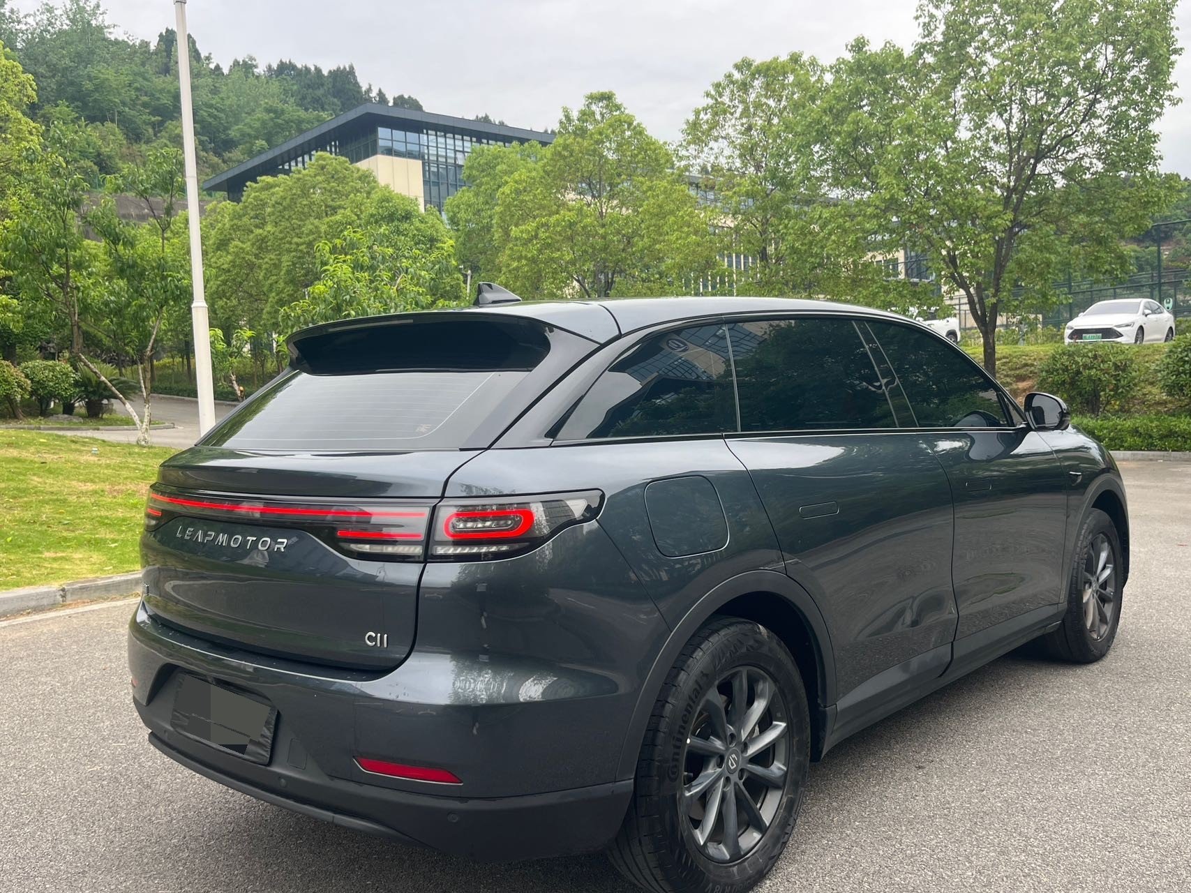 零跑 2023款 C11 500 舒享版