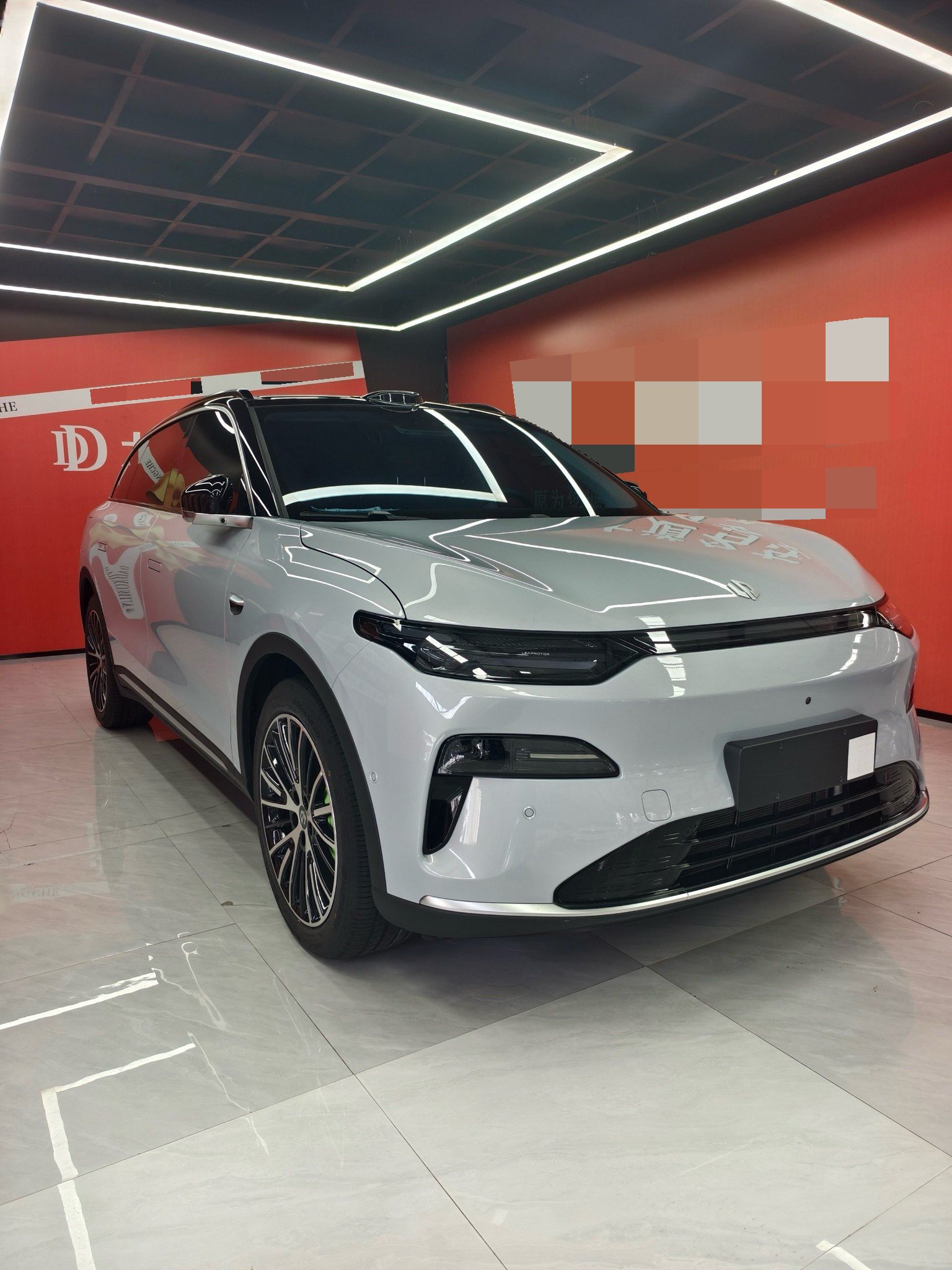 零跑 2026款 C11 300 激光雷达智尊版