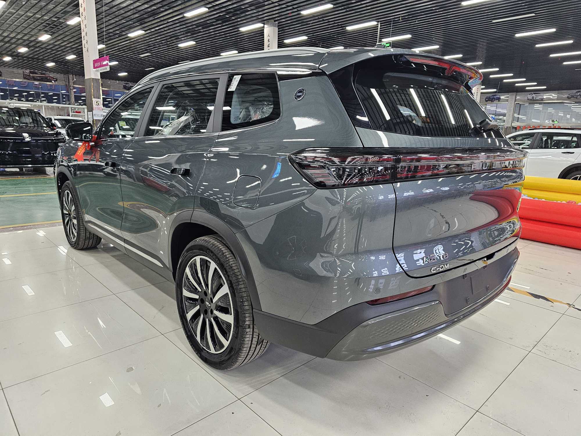 Chery 2025 Fengyun T8 1.5T 130km Luxury 5-Seater