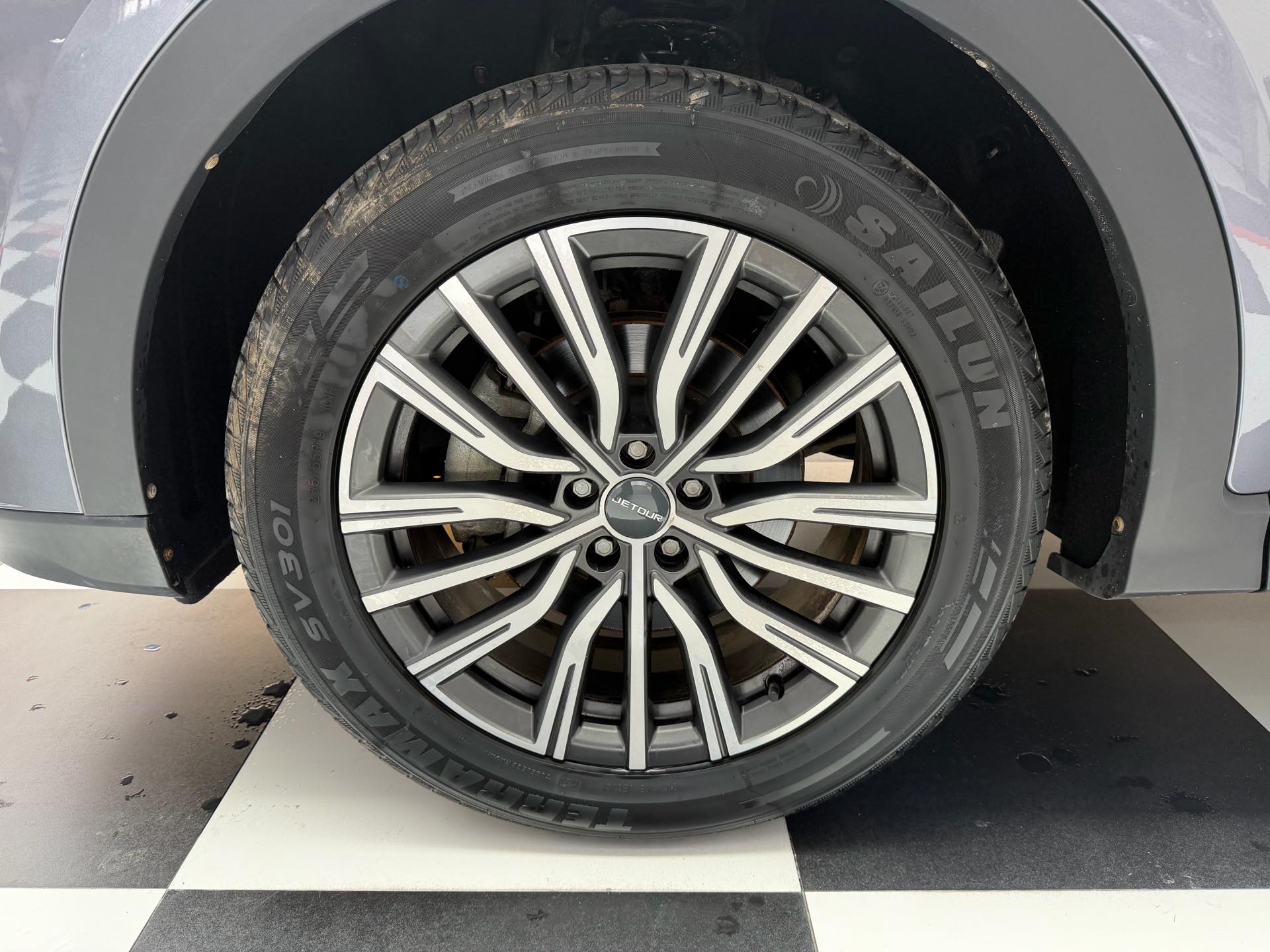 JETOUR 2023 X70 PLUS 1.5T Yongzhe PLUS 5-Seater