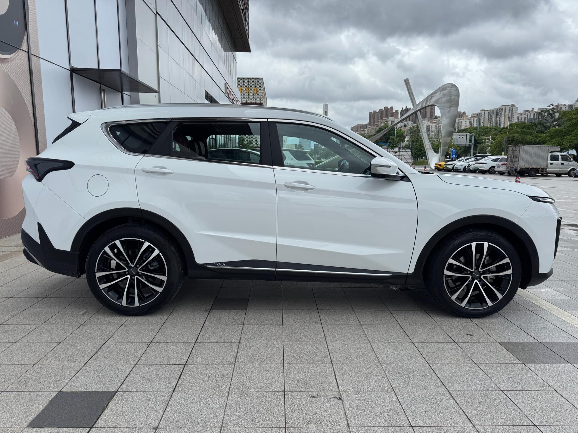 JETOUR 2025 X70 PLUS 1.5T Flagship 5-Seater