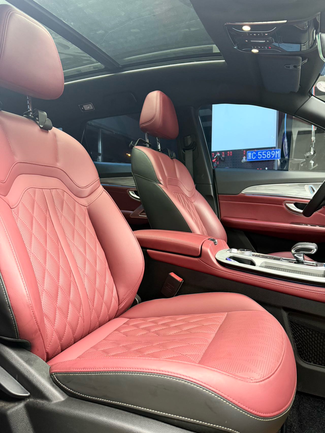 JETOUR 2023 X70 PLUS 1.5T Yongzhe PLUS 5-Seater
