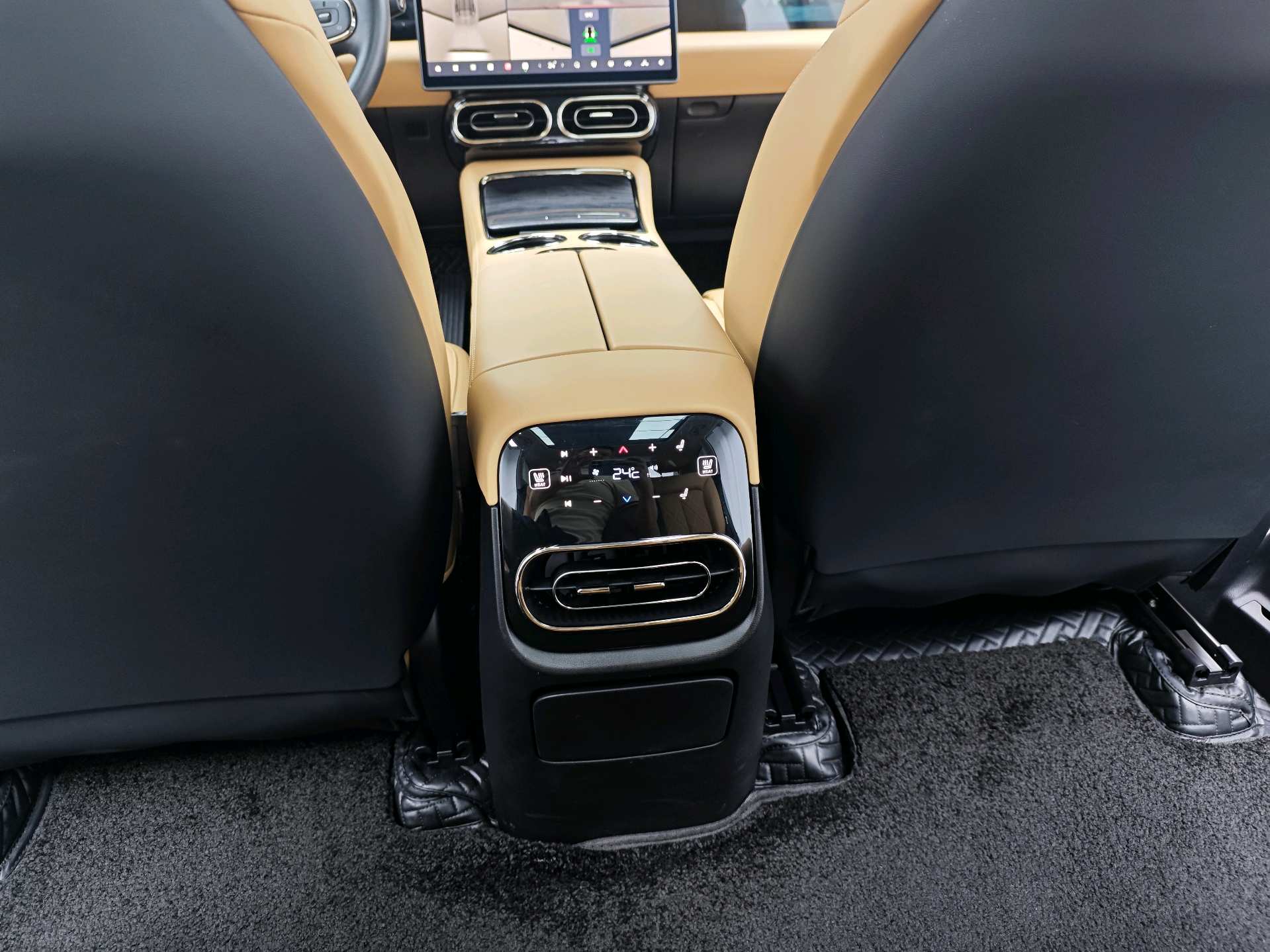 Leapmotor 2024 C11 300 Deluxe Edition