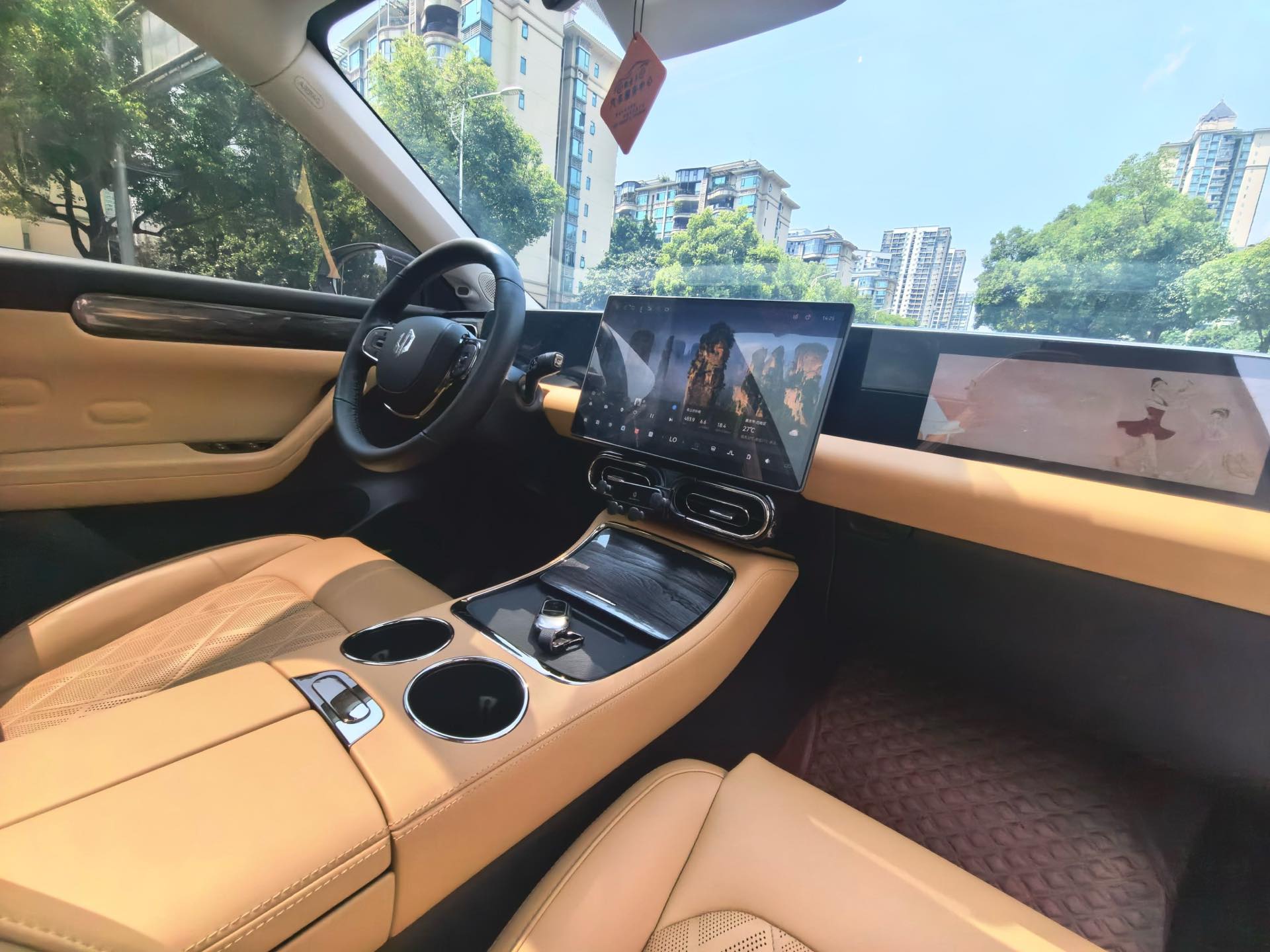Leapmotor 2024 C11 300 Deluxe Edition