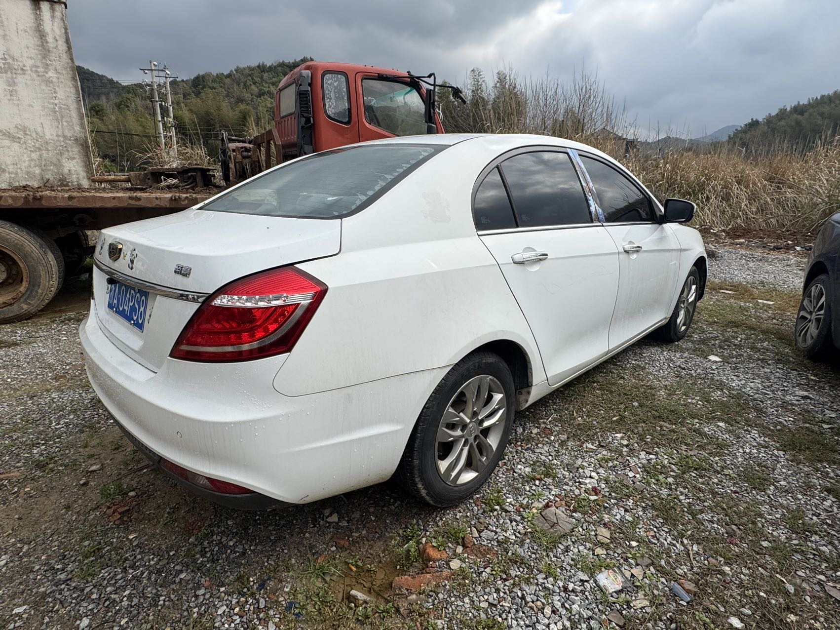 Geely 2016 Emgrand Sedan 1.5 CVT Upward Edition
