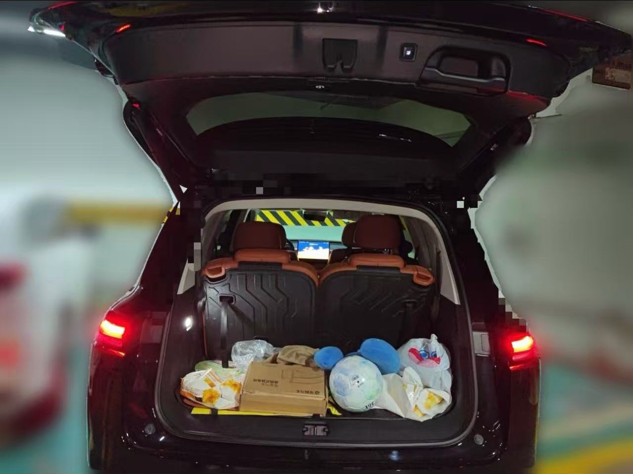 Leapmotor 2024 C16 200 Deluxe Edition