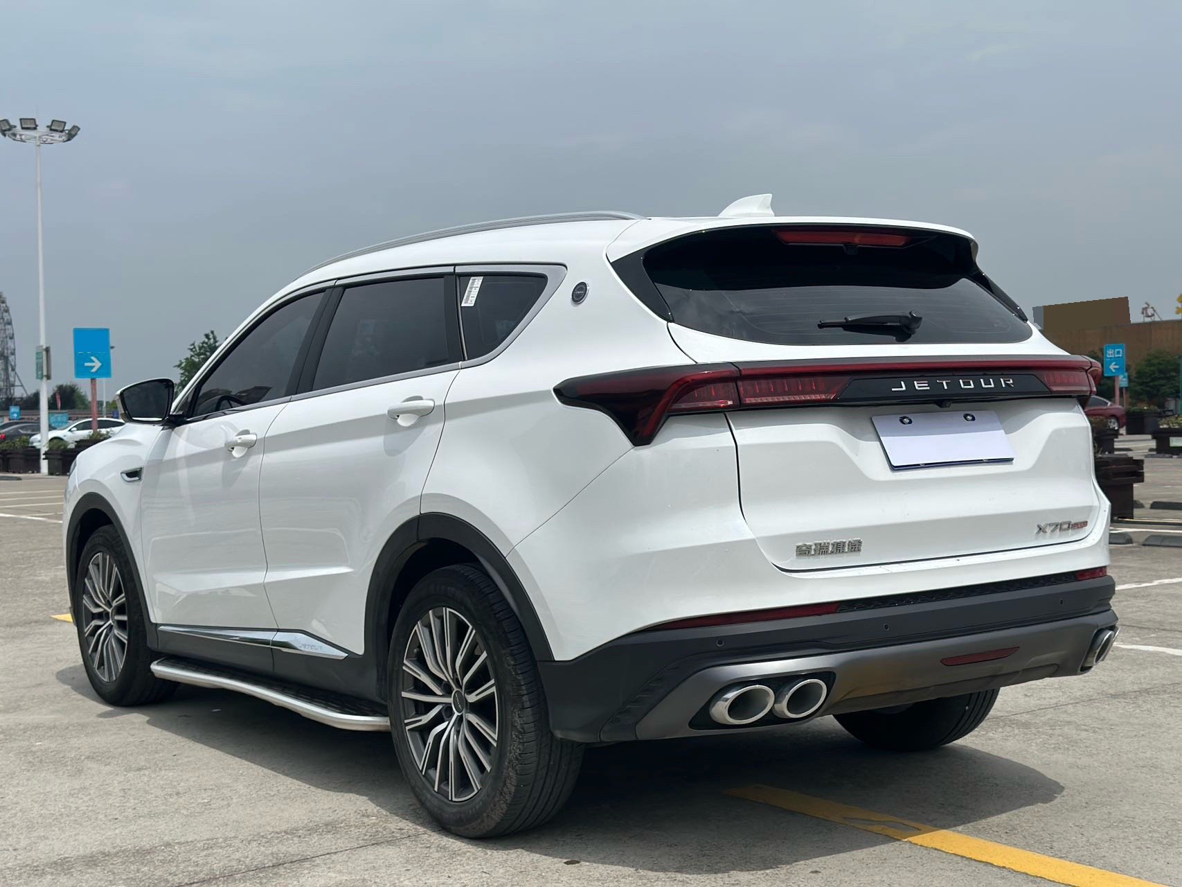 JETOUR 2024 X70 PLUS 1.5T Champion Edition MAX+ 5-Seater