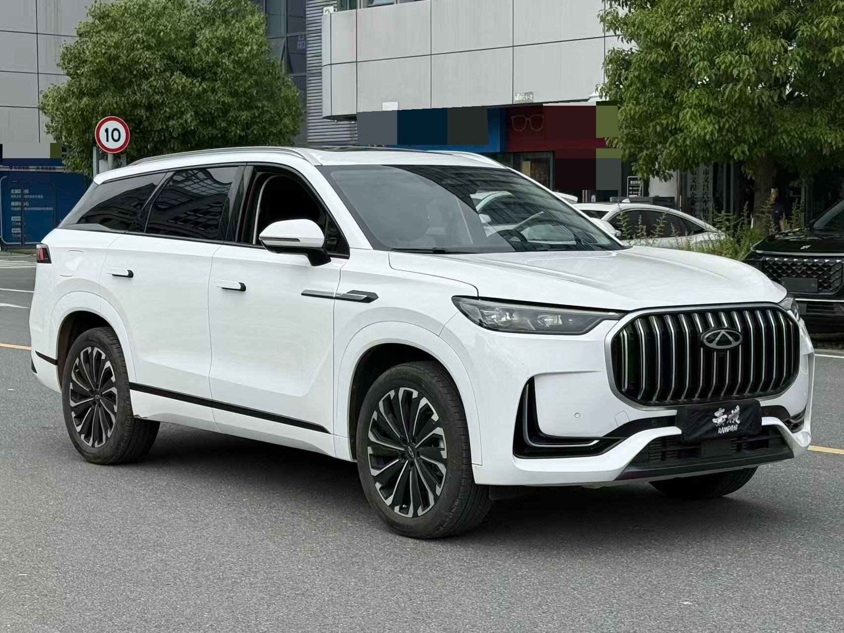 奇瑞 2025款 瑞虎9 2.0T 两驱舒享版5座