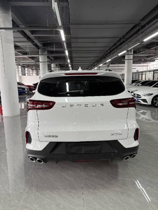 JETOUR 2023 X70 1.5T Flagship 7-Seater