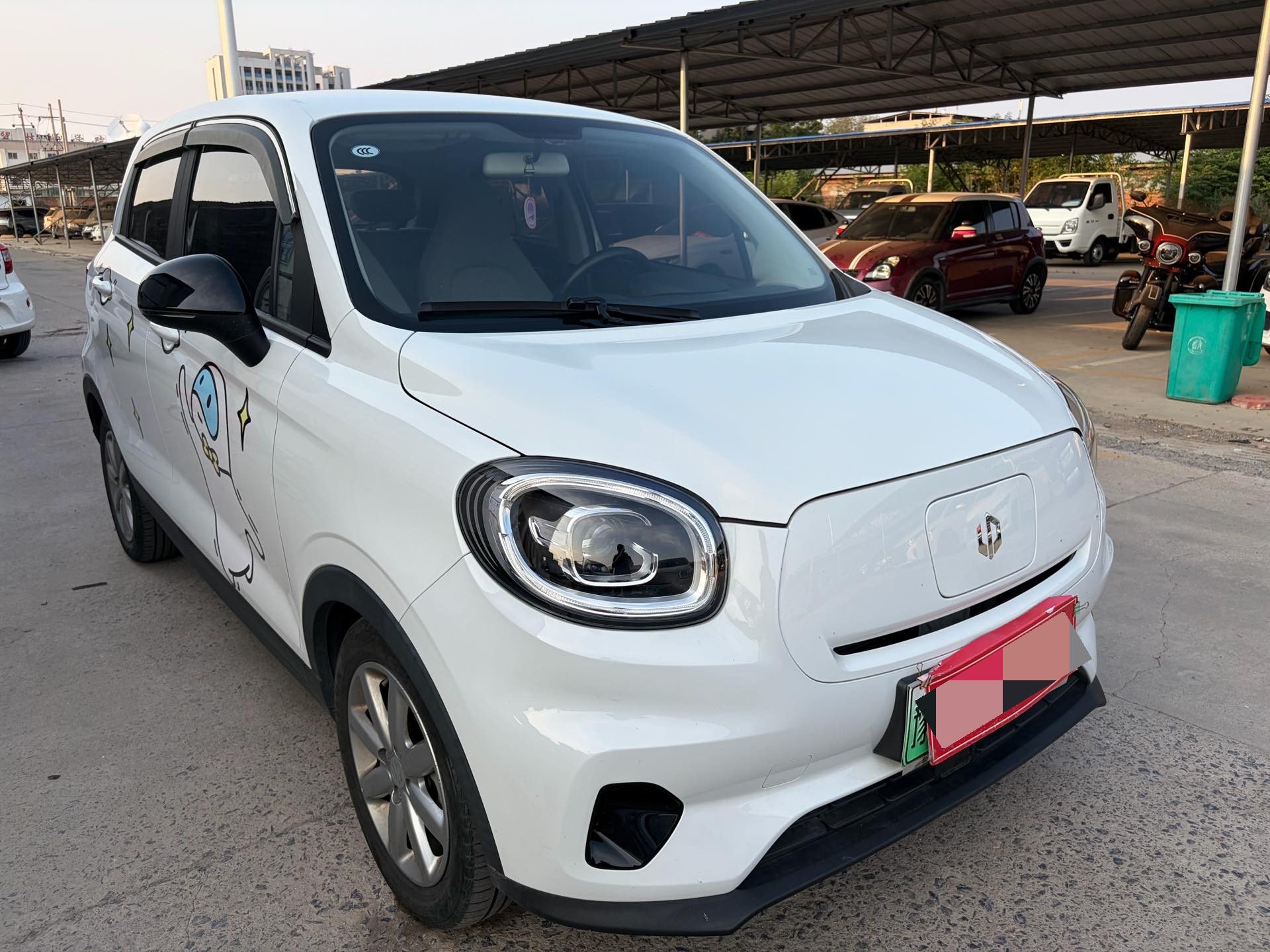 零跑 2022款 T03 炫晶版