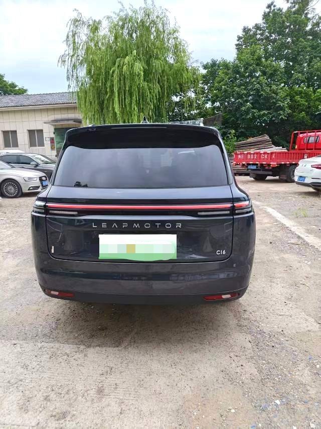 Leapmotor 2024 C16 200 Deluxe Edition