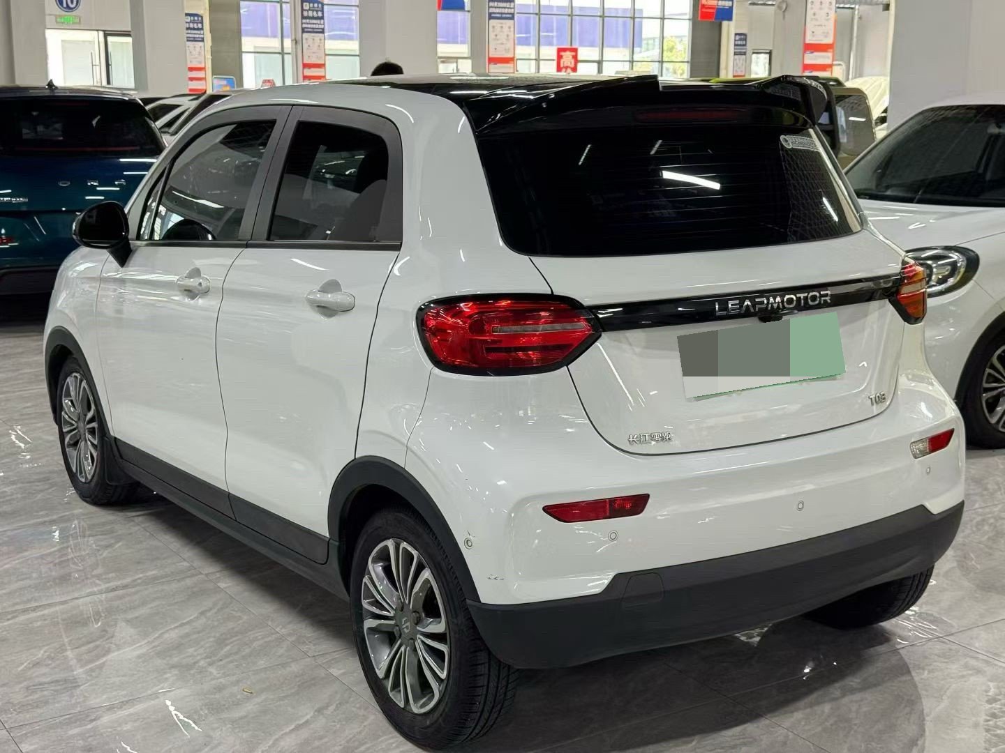 Leapmotor 2020 T03 400 Luxury Edition