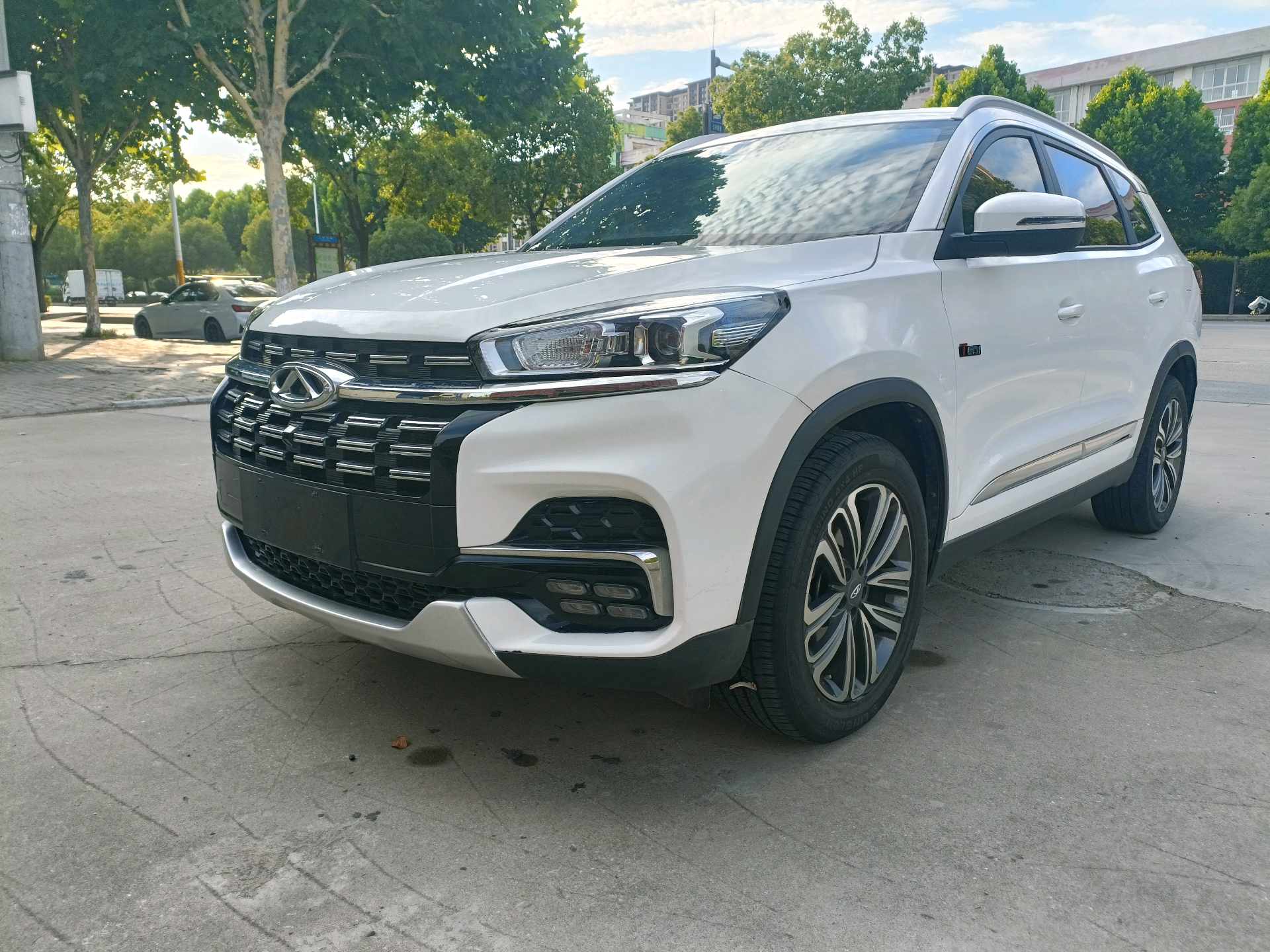 奇瑞 2020款 瑞虎8 1.6TGDI 290TGDI 精英版