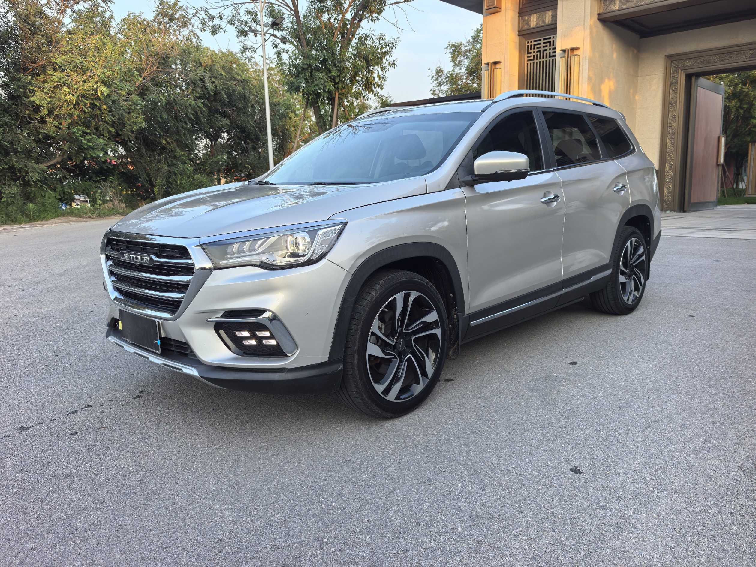 JETOUR 2019 X90 1.5T Zhixiang 5-Seater