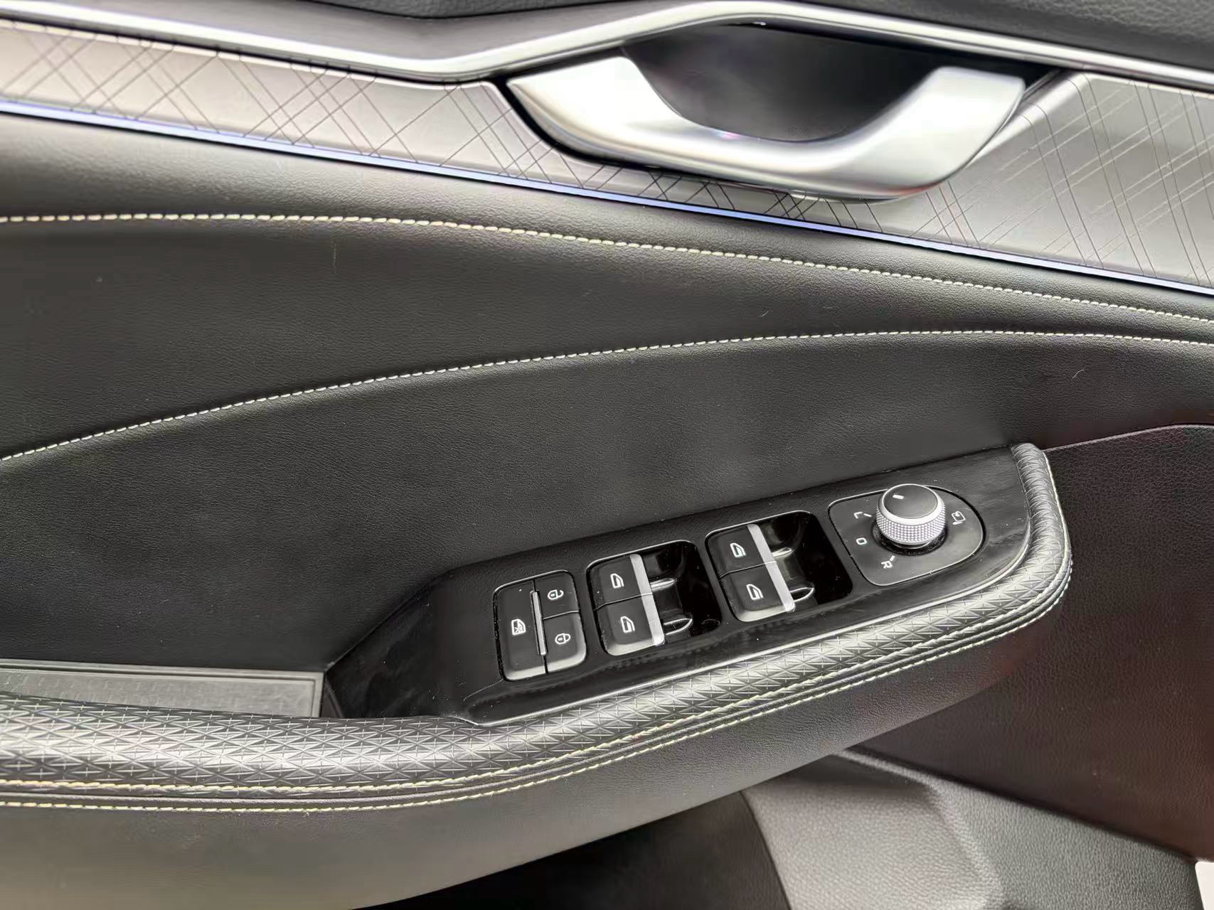 Geely 2021 Xingrui 2.0T Luxury Plus