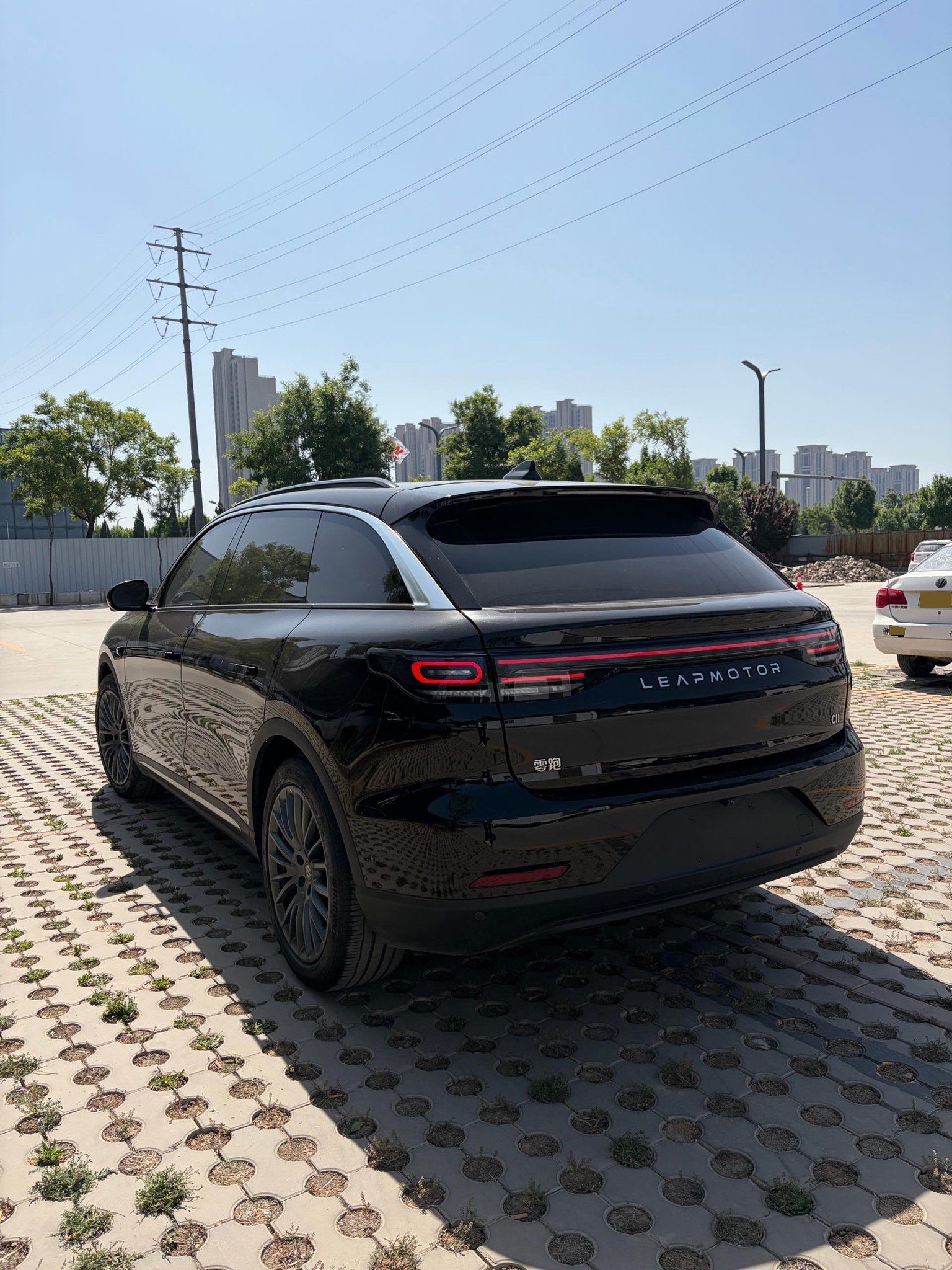 零跑 2024款 C11 580 尊享版