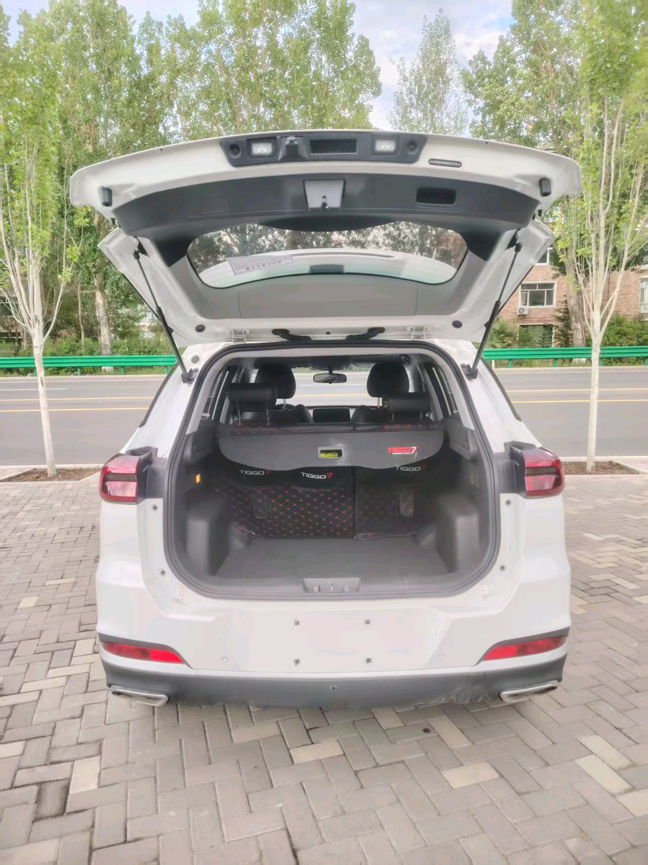 奇瑞 2020款 瑞虎7 1.5T 无级 豪华型