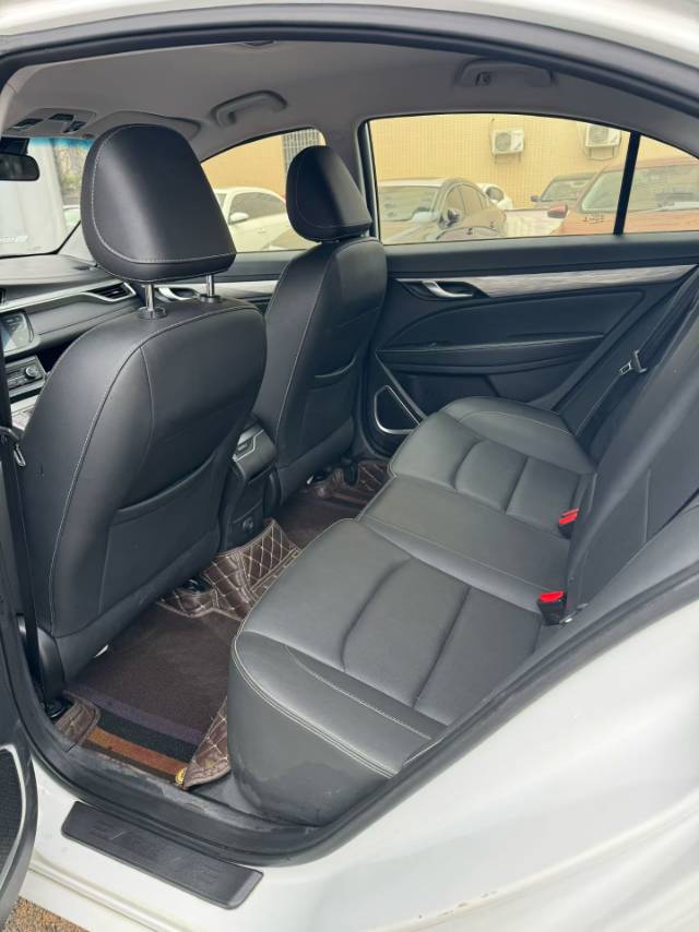 Geely 2019 Emgrand Sedan 1.5 Leading Edition Luxury