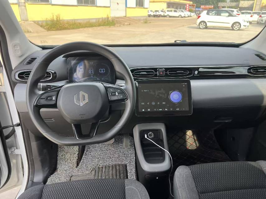 Leapmotor 2022 T03 Liuli Edition