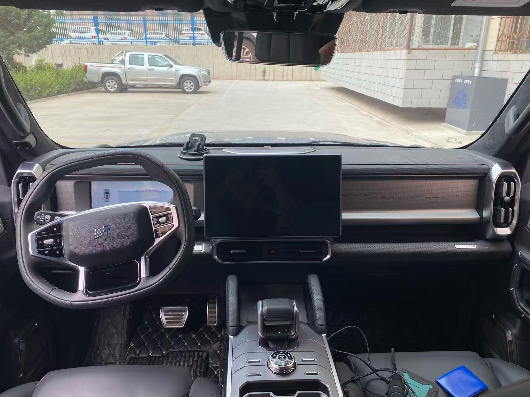 JETOUR 2024 Traveler 2.0T 4WD Cross PRO+ Entertainment Edition