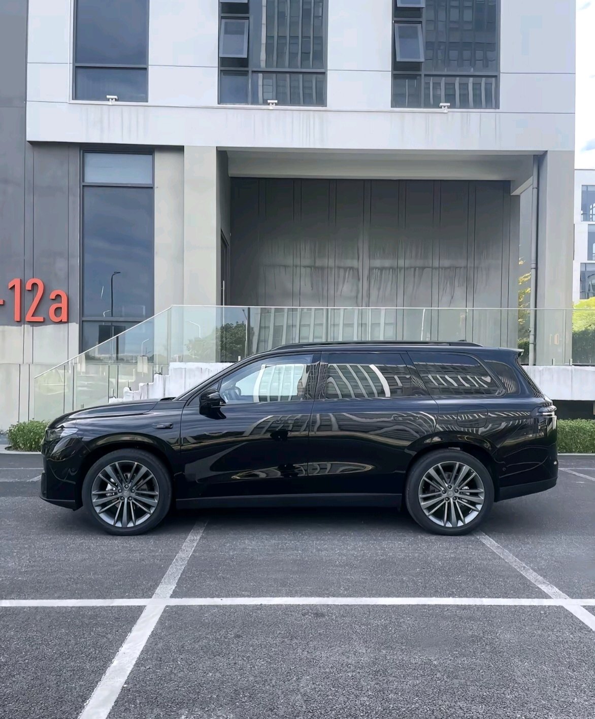 Leapmotor 2024 C16 200 Deluxe Edition