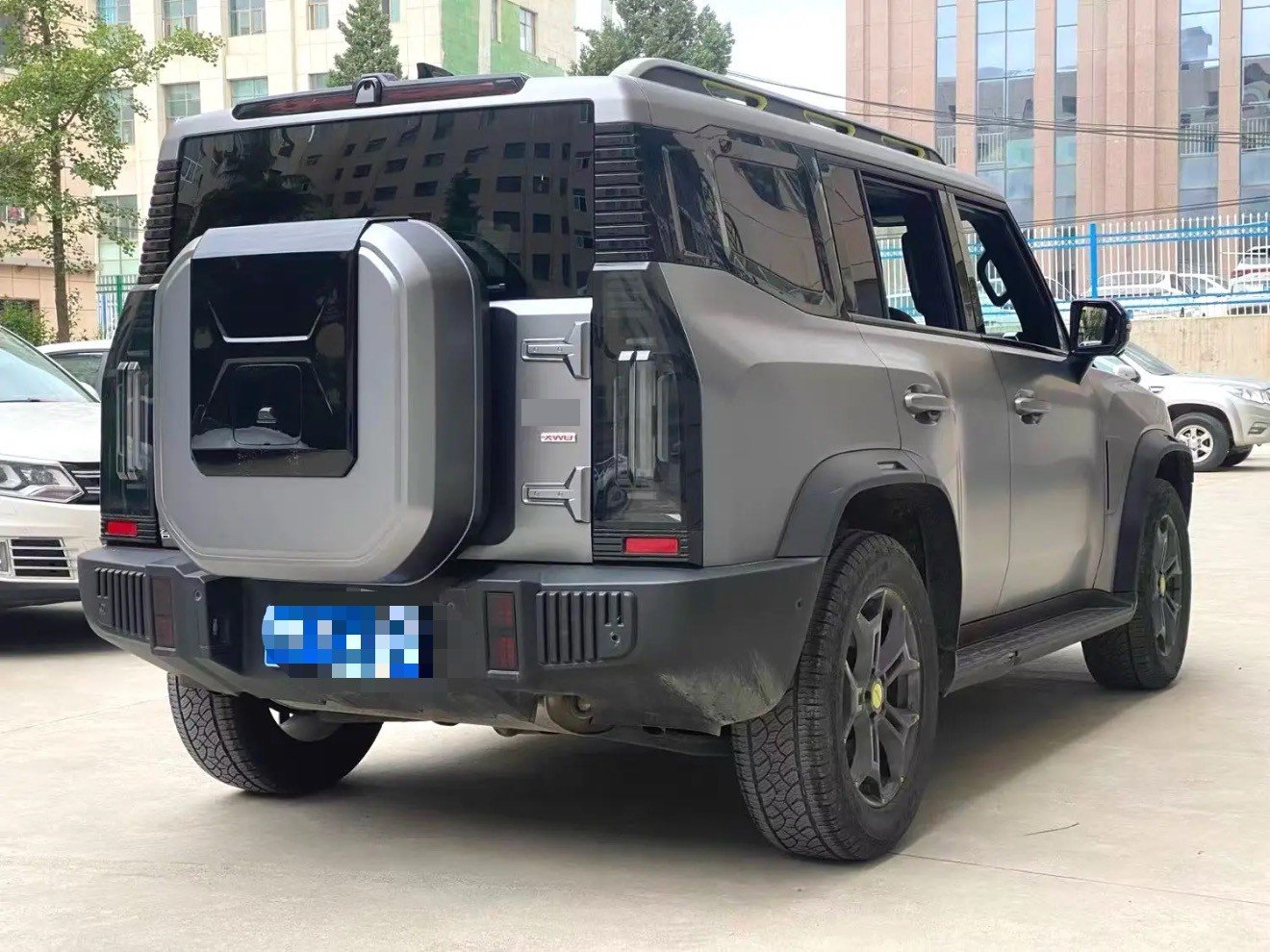 JETOUR 2024 Traveler 2.0T 4WD Cross PRO+ Entertainment Edition