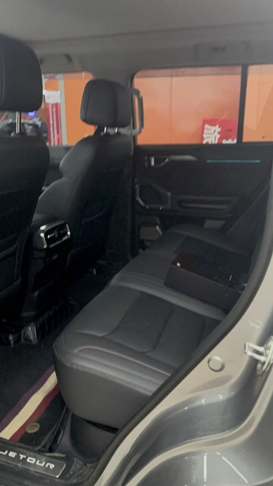 JETOUR 2023 Traveler 2.0T 4WD Cross PRO+