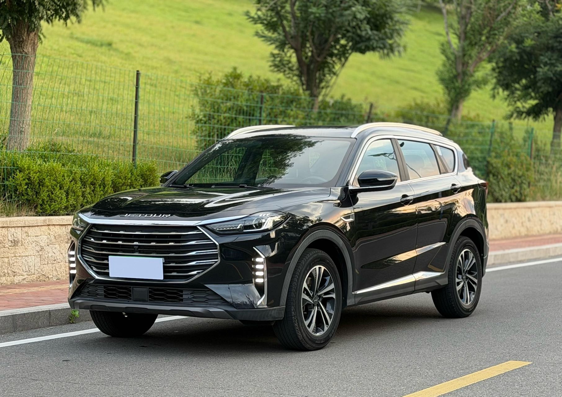 JETOUR 2021 X70 PLUS 1.5T Shan PRO 5-Seater (Facelift)