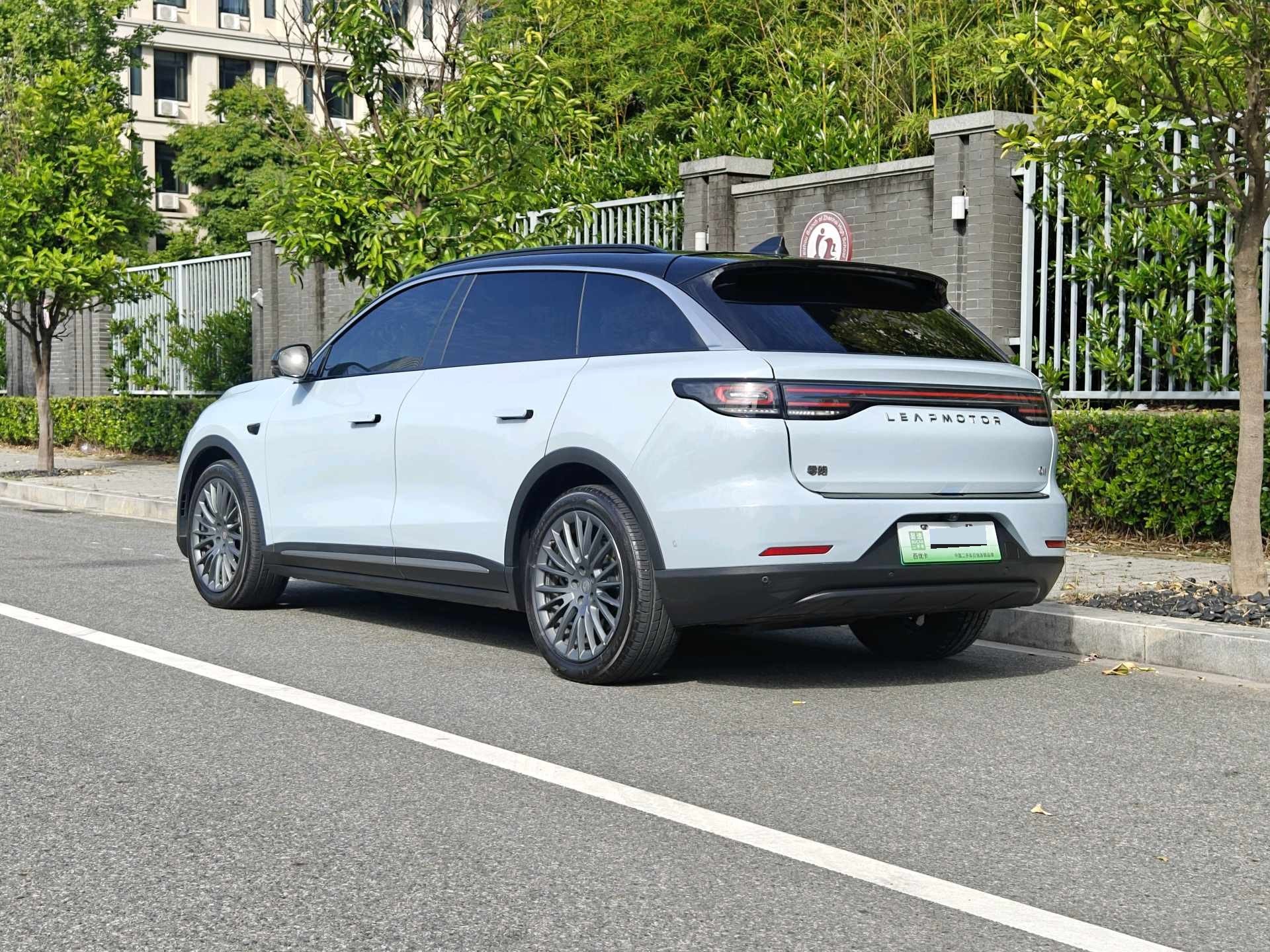 零跑 2024款 C11 580 尊享版