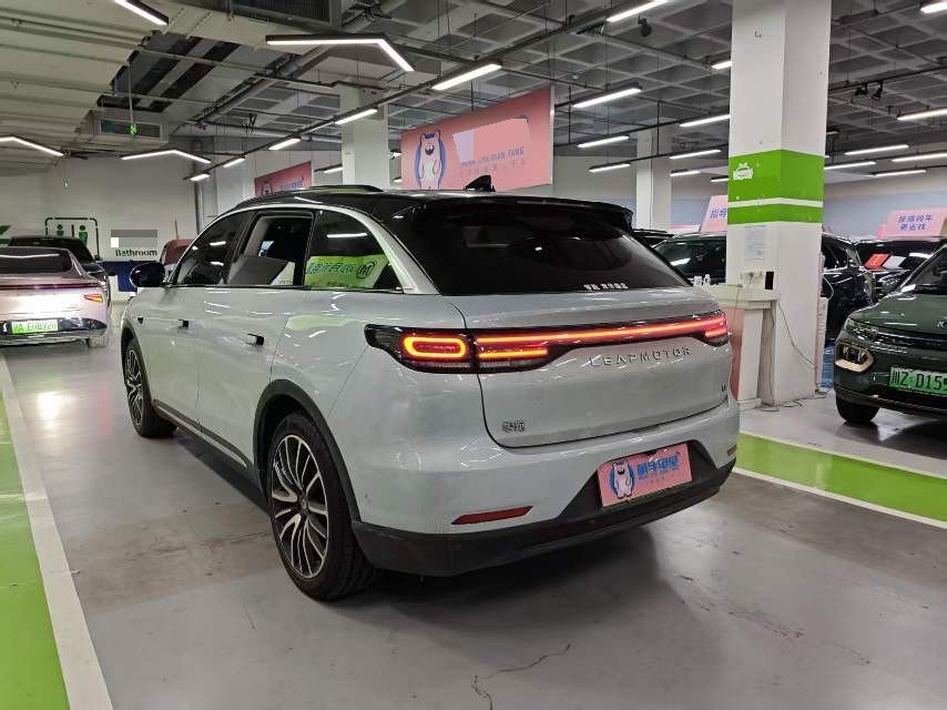 零跑 2021款 C11 尊享版