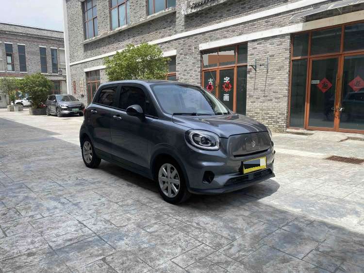 Leapmotor 2022 T03 Amber Edition