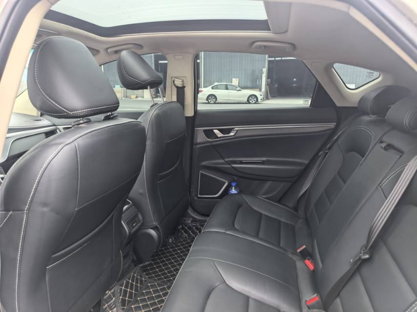 Geely 2017 Emgrand GS 1.3T Sport Edition Zhilian