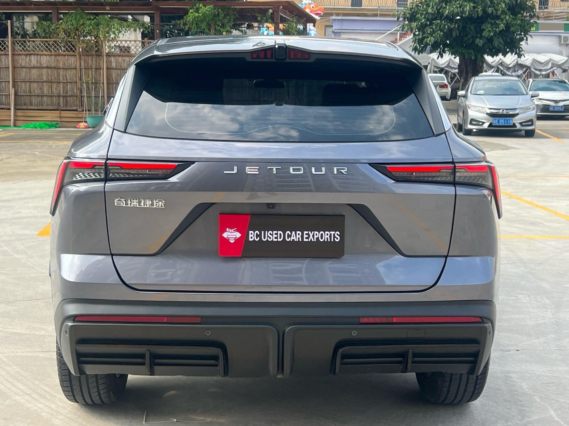 JETOUR 2026 Dasheng 1.5T Youth Luxury Edition