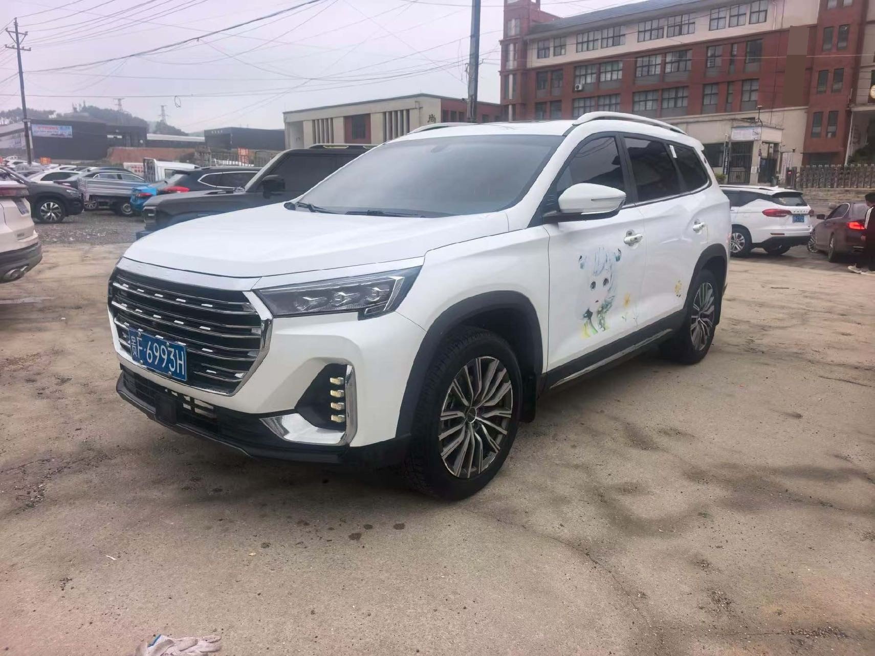 JETOUR 2023 X90 PLUS 1.5T Bieyuan 7-Seater