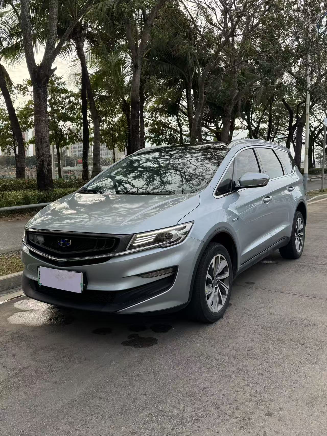 吉利 嘉际新能源 2019款 嘉际PHEV 1.5TD 耀享型