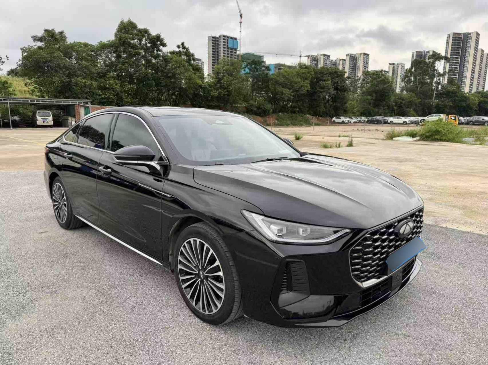 奇瑞 2025款 风云A8L 1.5TGDI 145km 豪华型