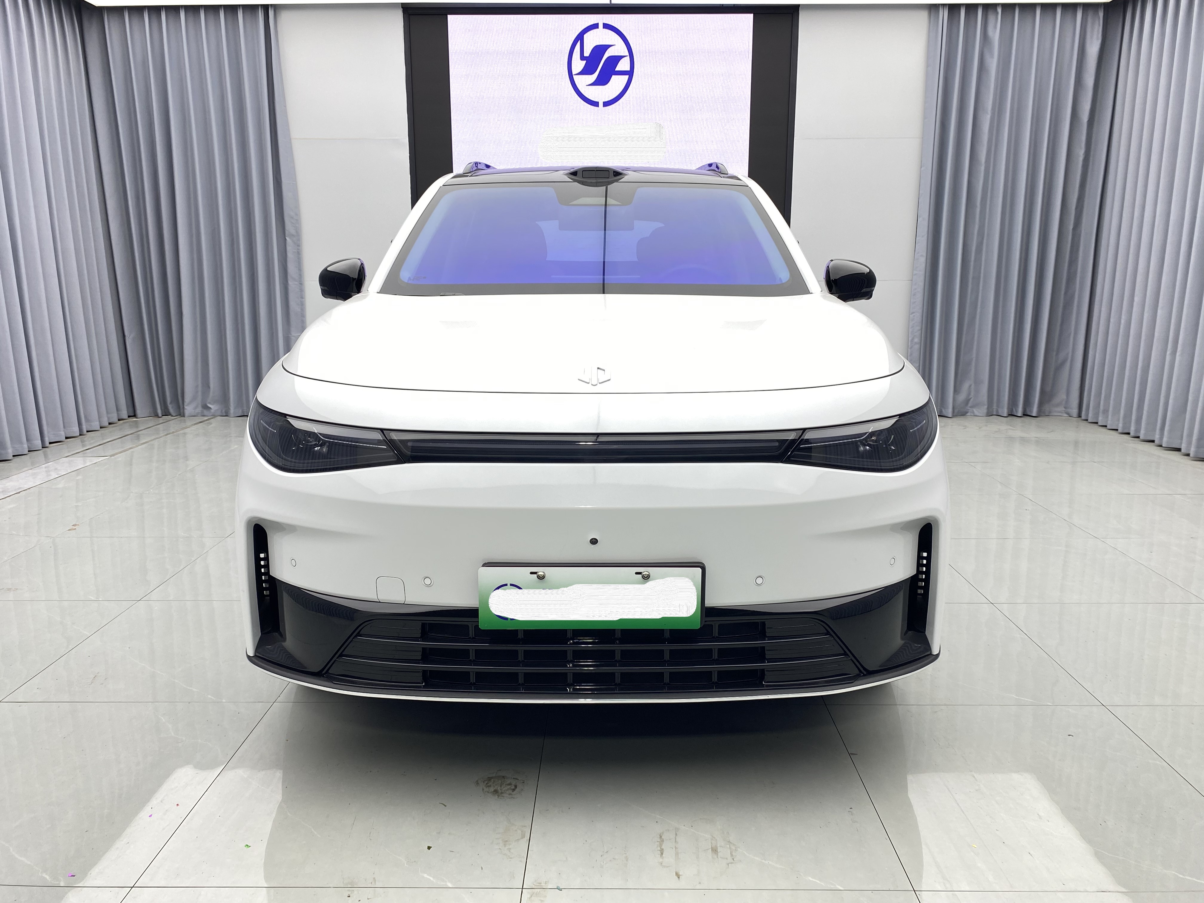 零跑 2026款 C16 630激光雷达智尊版5座