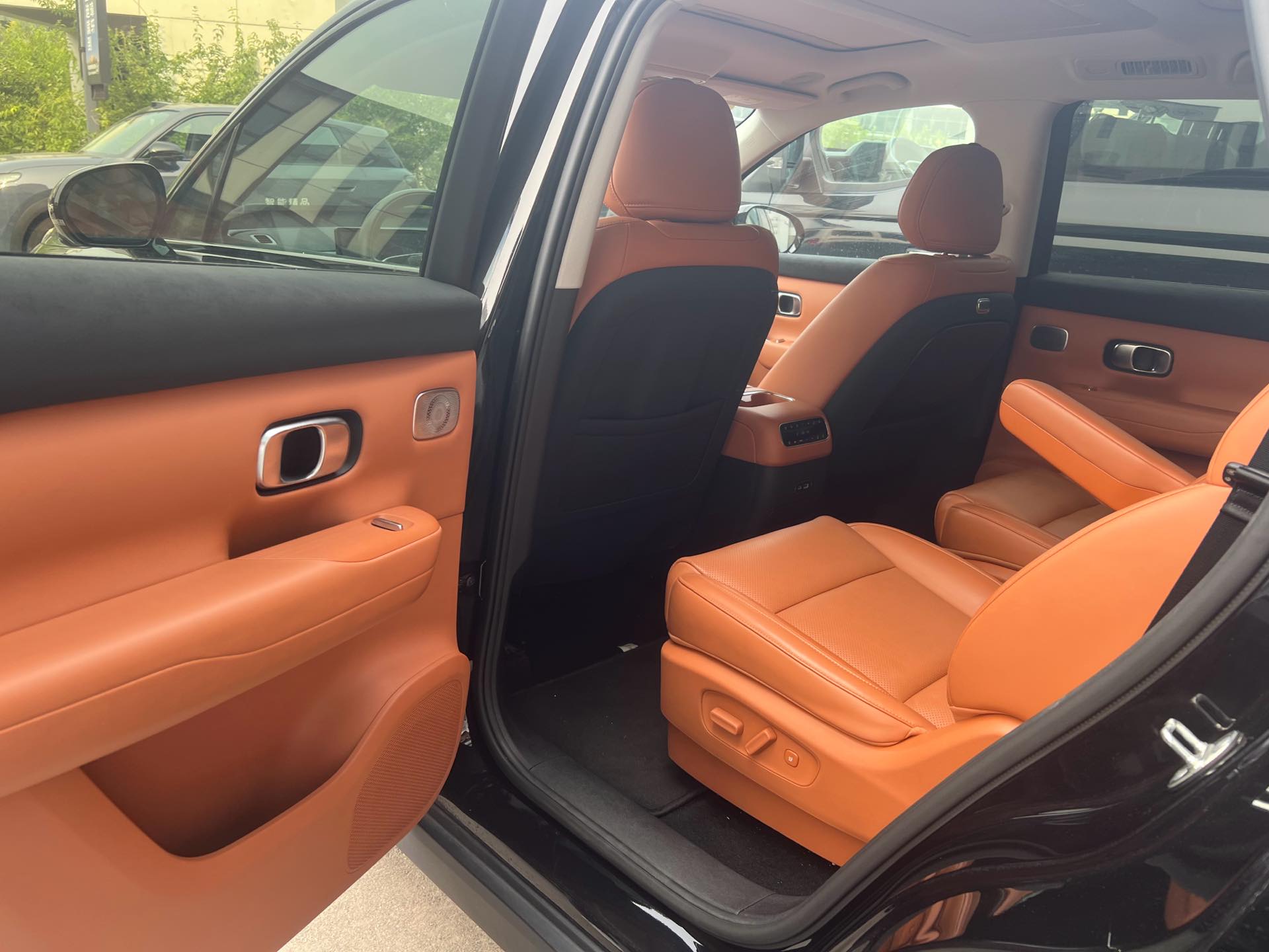 Leapmotor 2026 C16 280 LiDAR Zhizun Edition 6-Seater