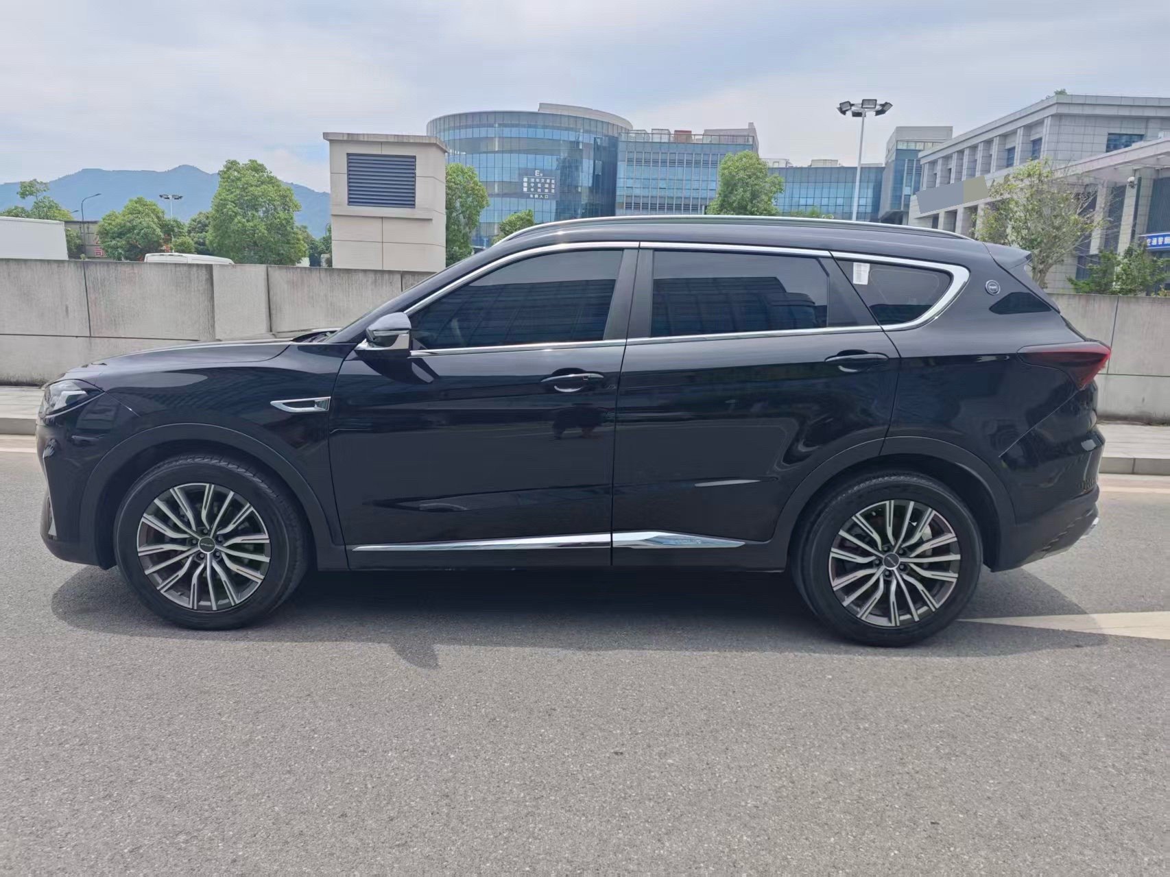 JETOUR 2024 X70 PLUS 1.5T Champion Edition MAX+ 5-Seater