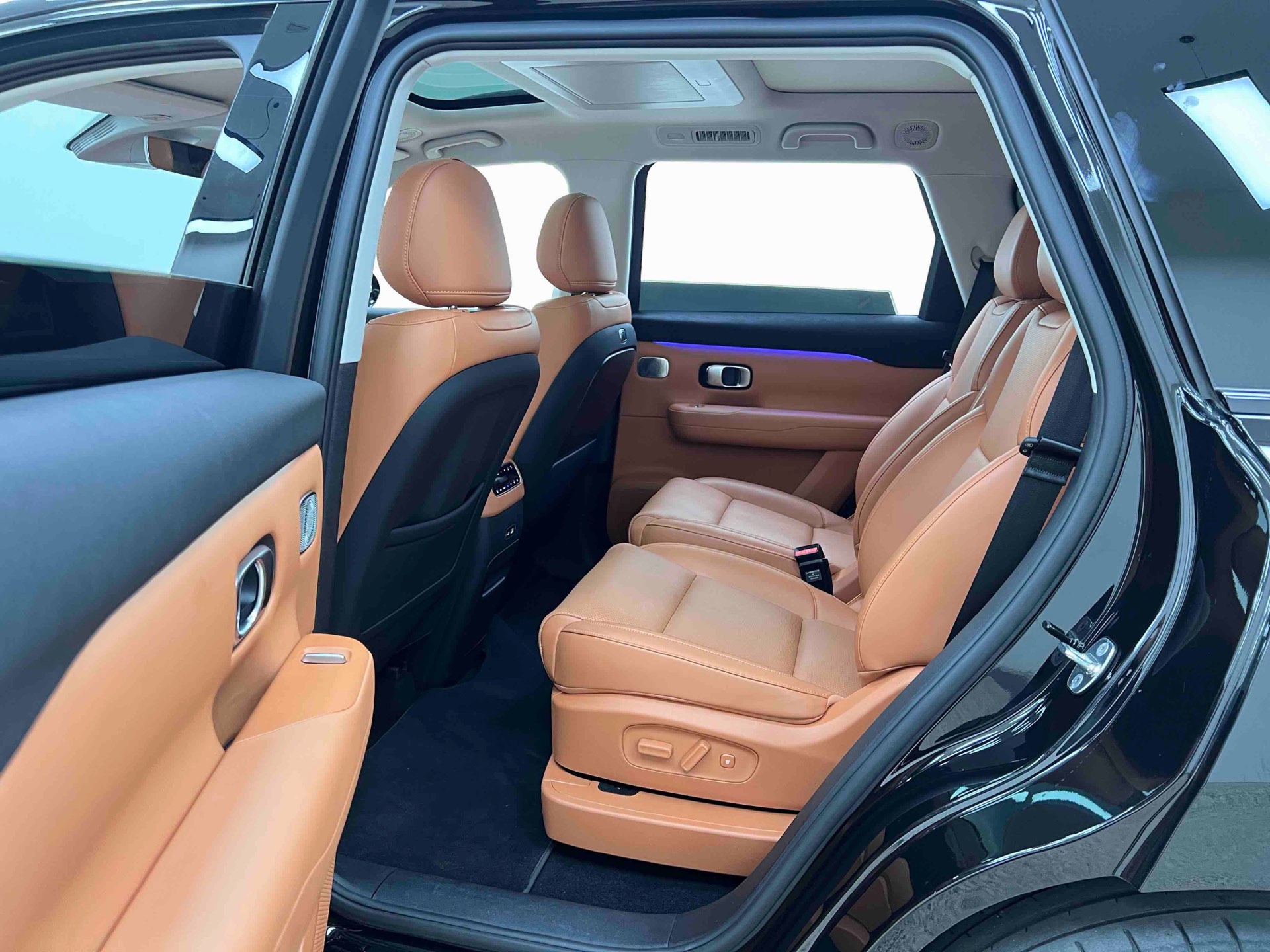 Leapmotor 2026 C16 280 LiDAR Zhizun Edition 6-Seater