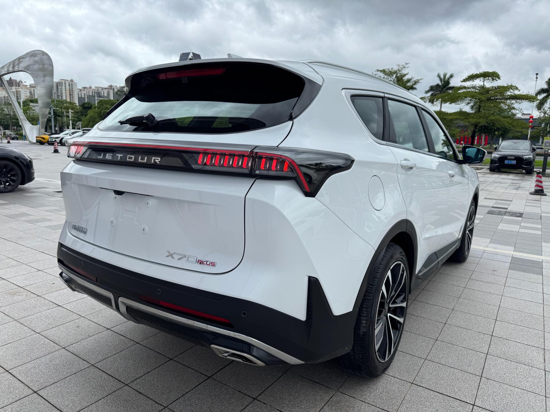 JETOUR 2025 X70 PLUS 1.5T Flagship 5-Seater